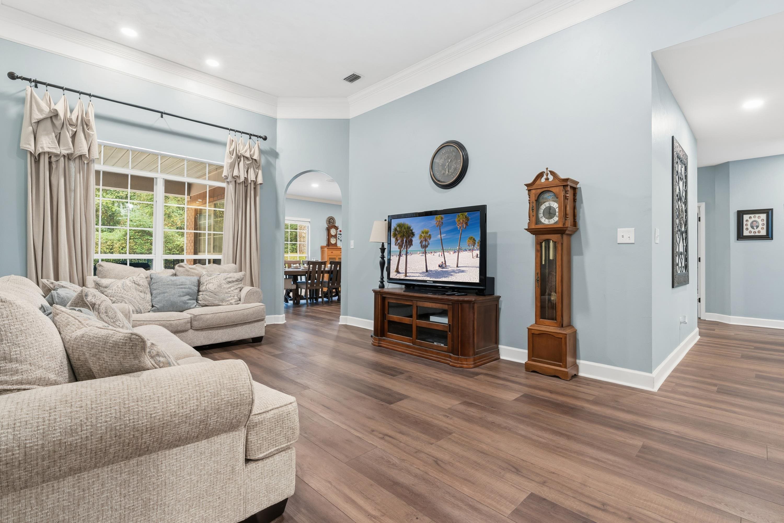 5124 CENTENNIAL OAK Circle