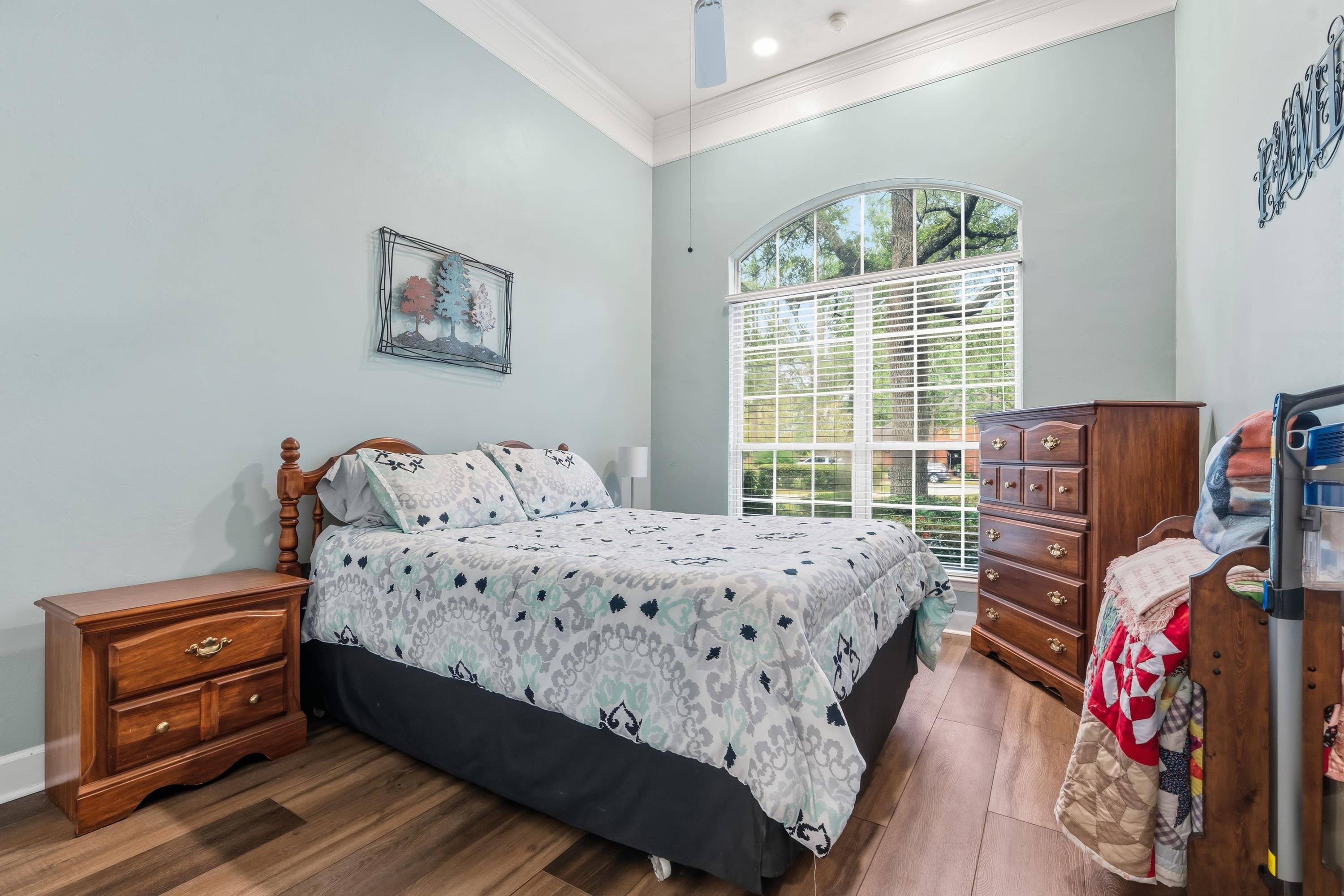 5124 CENTENNIAL OAK Circle