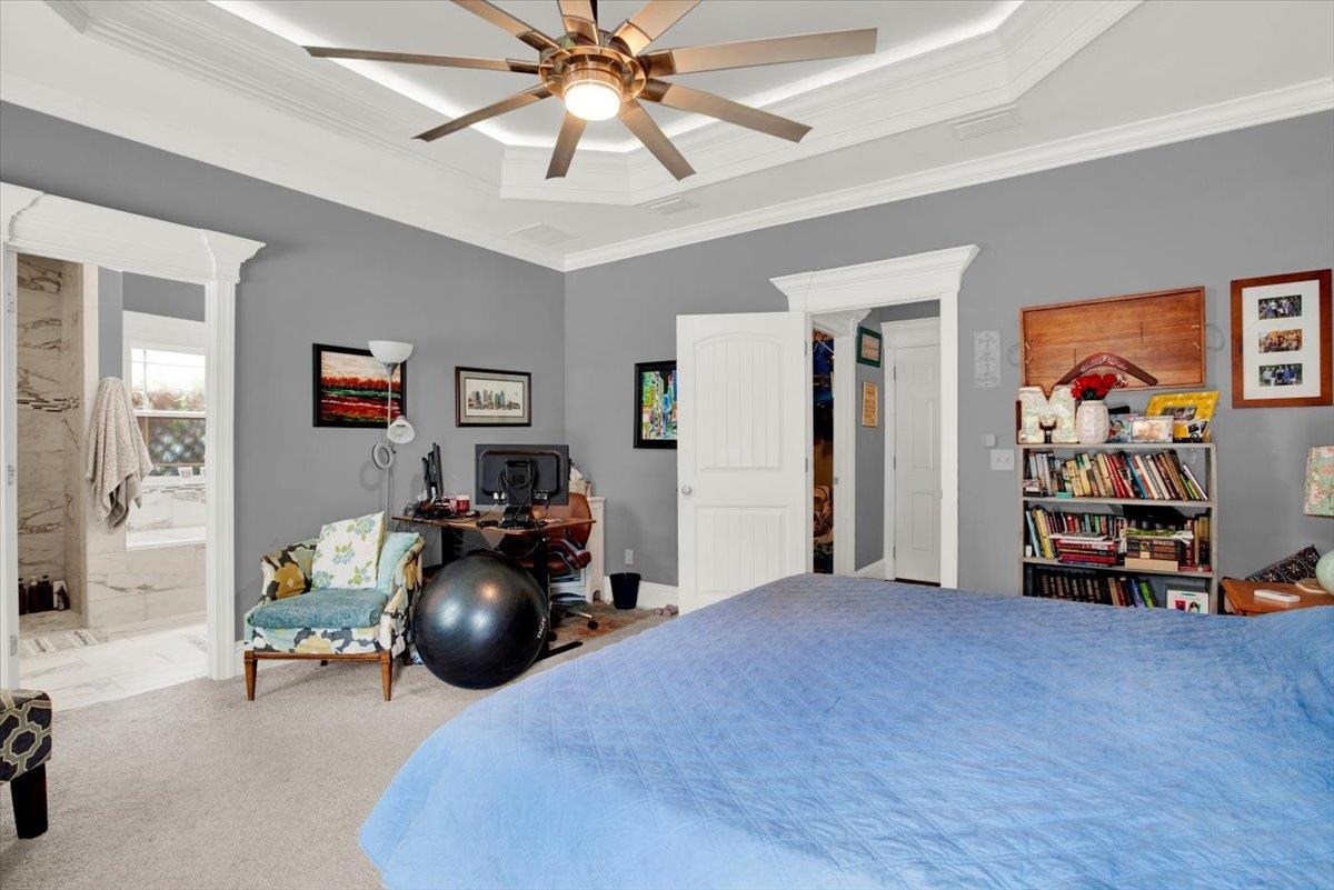 399 Parkside Circle