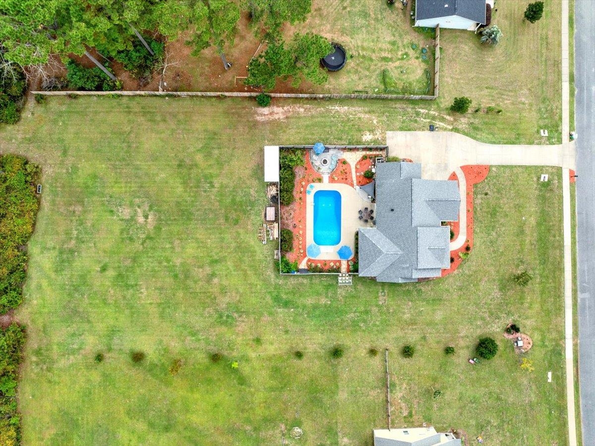 399 Parkside Circle