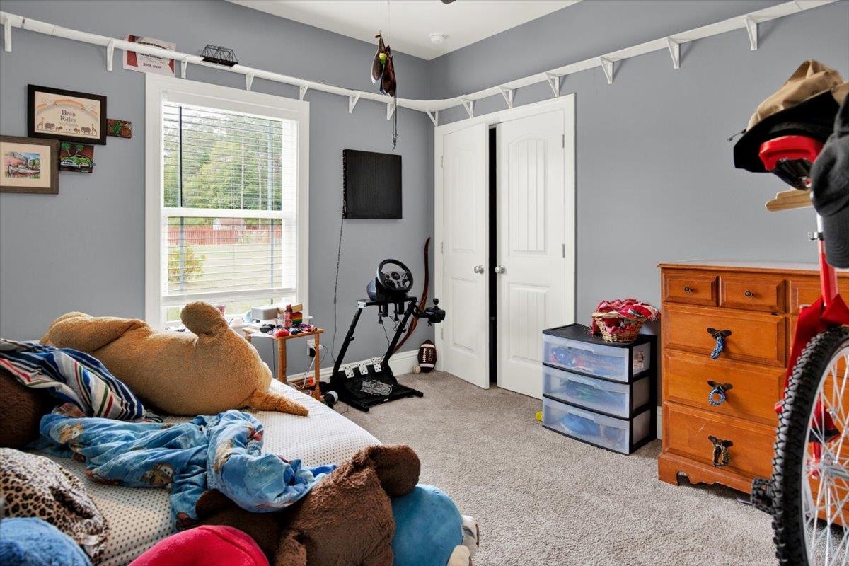 399 Parkside Circle