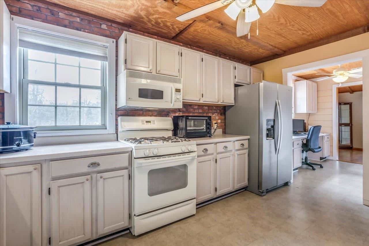 1724 BROKEN BOW TRAIL Trail