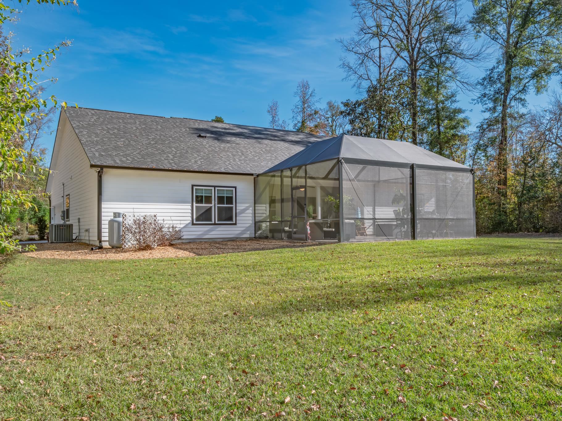 106 Apalachee Way