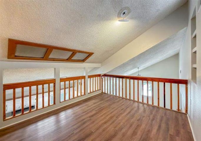 1556 Twin Lakes Circle