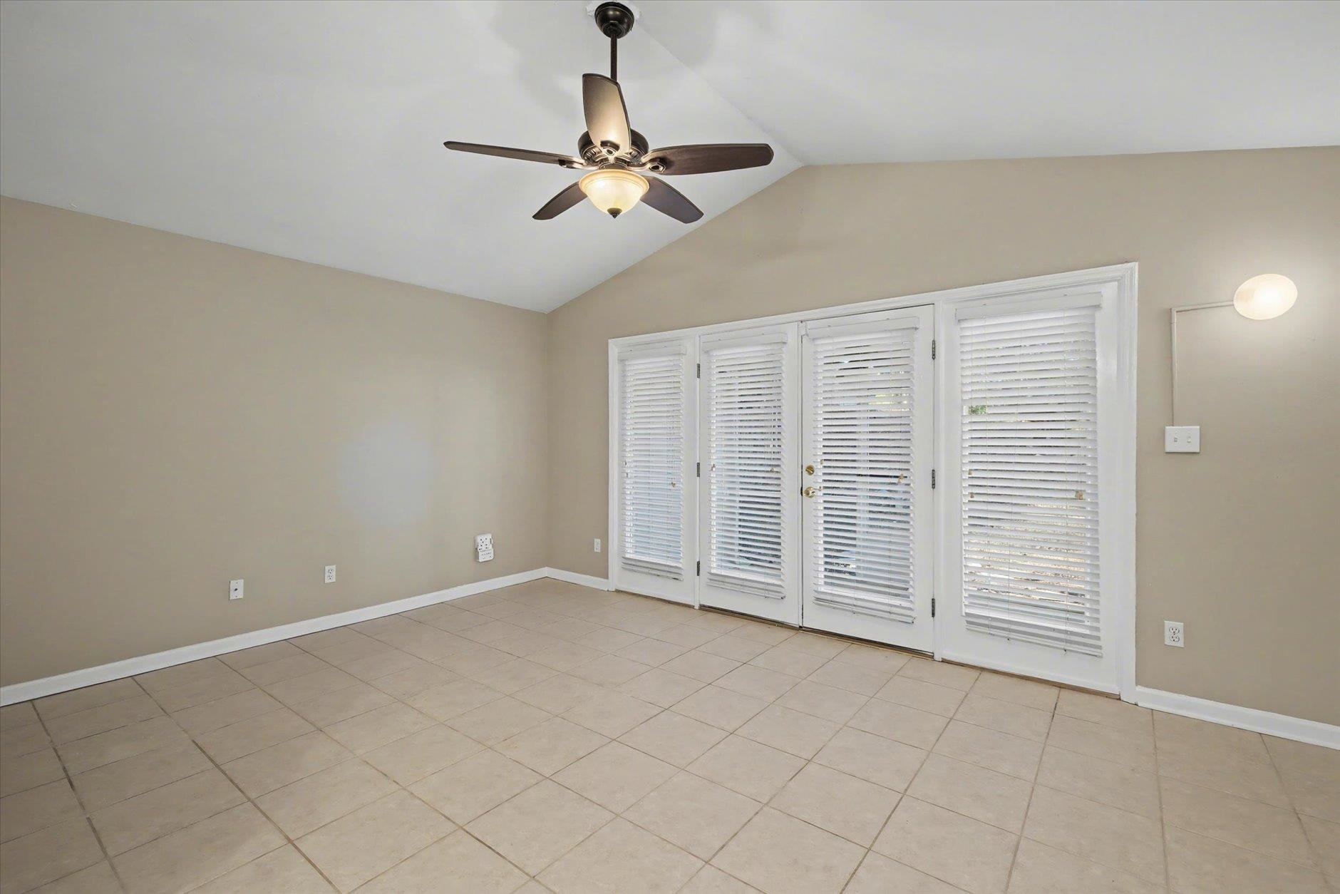 2122 Delta Boulevard