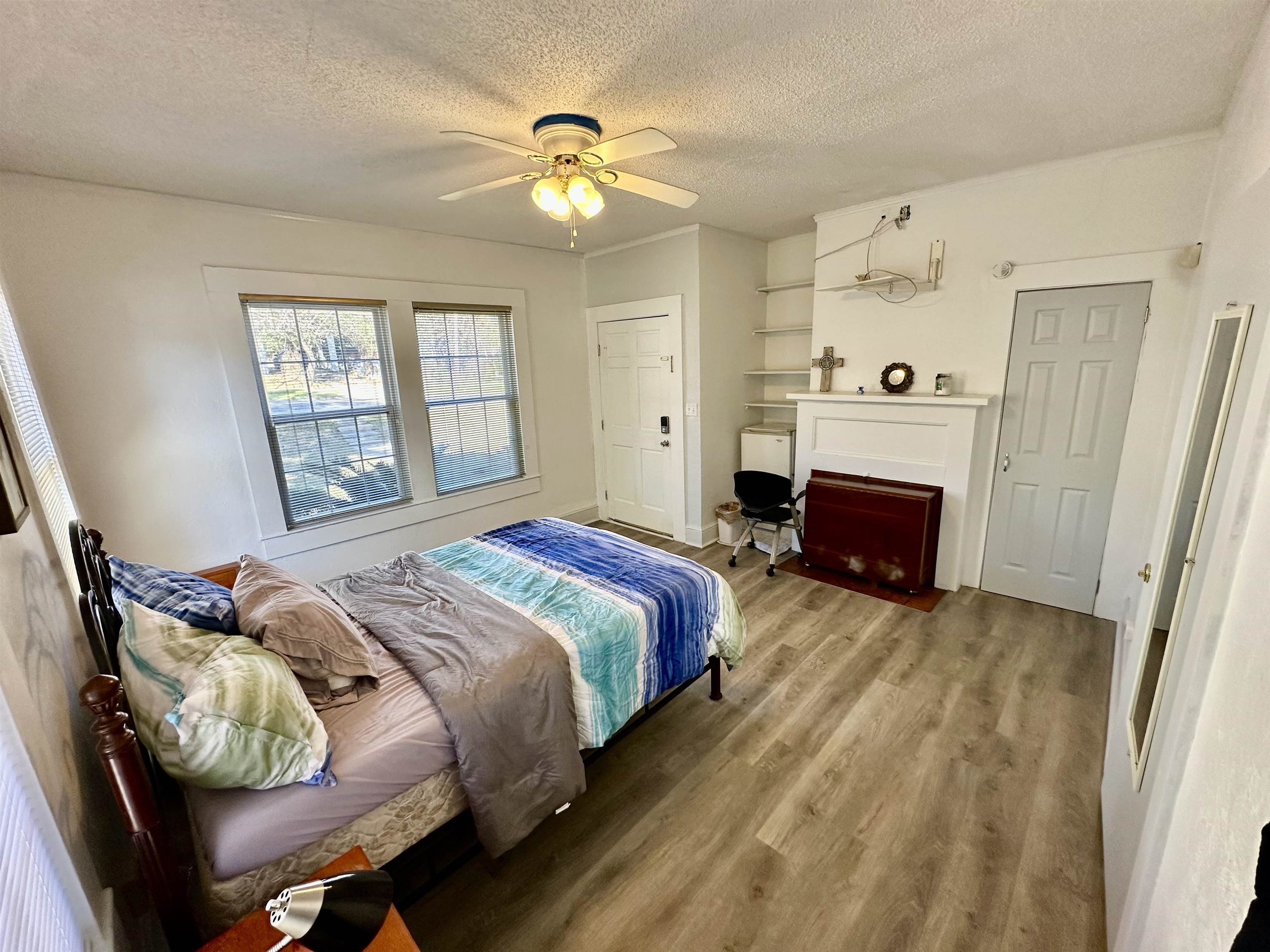 501 E College Avenue