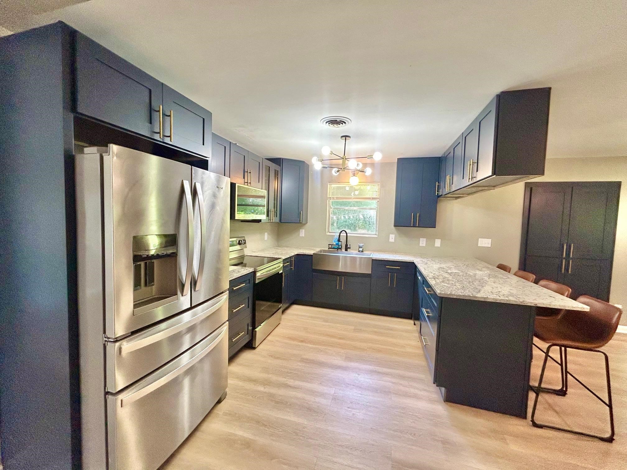 685 E Washington Street