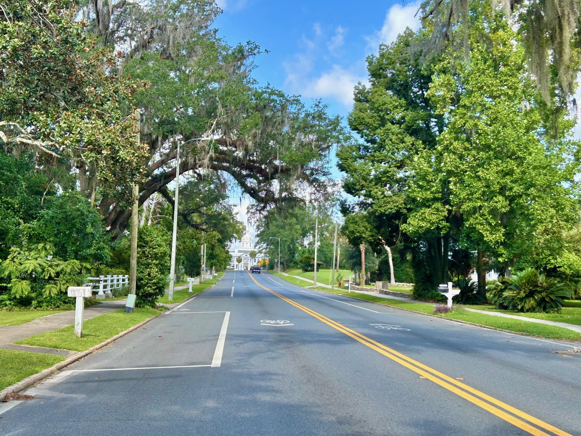 685 E Washington Street