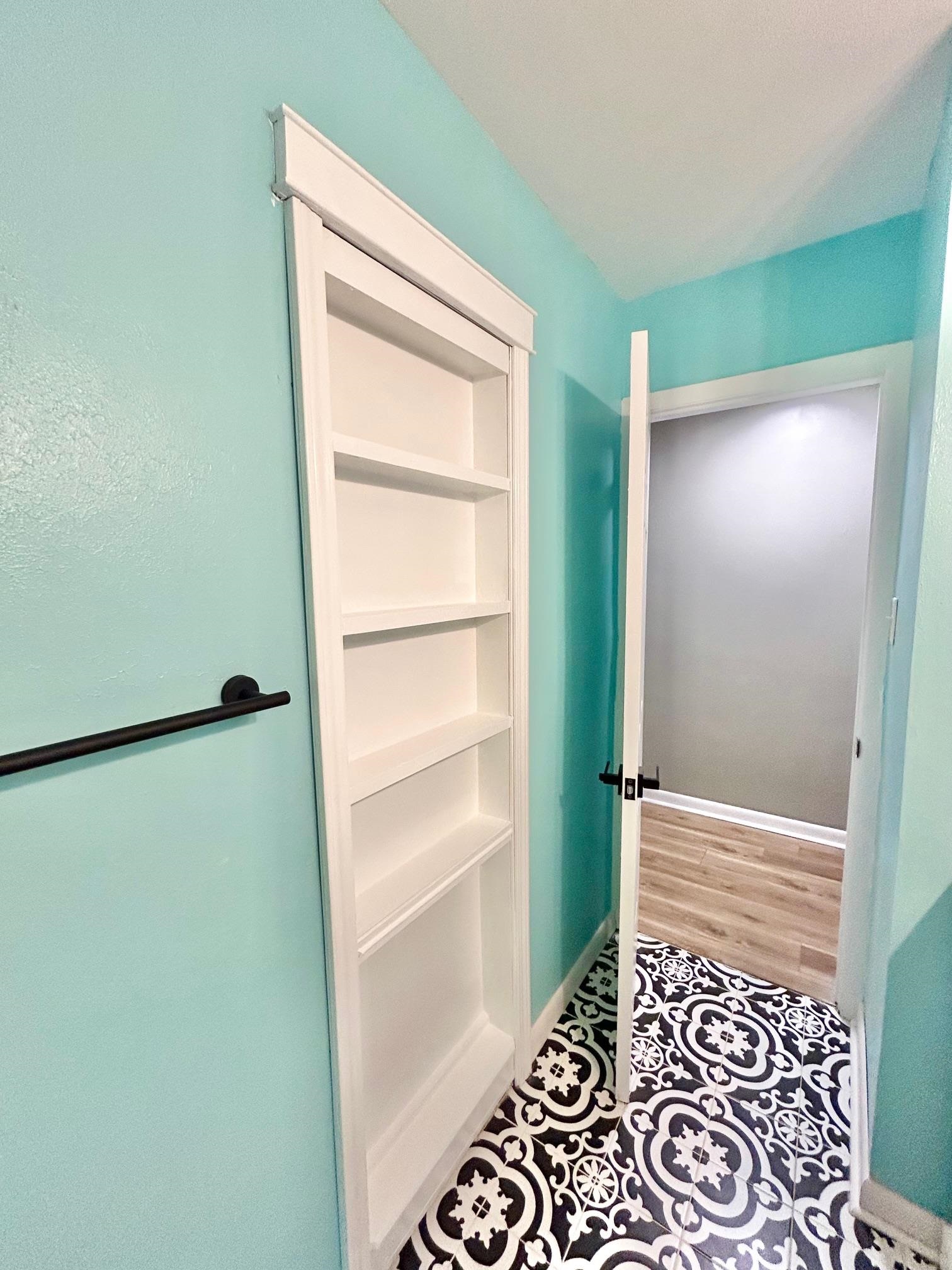 685 E Washington Street