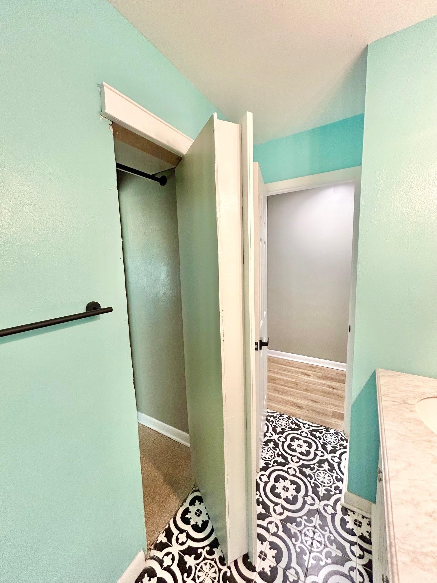 685 E Washington Street