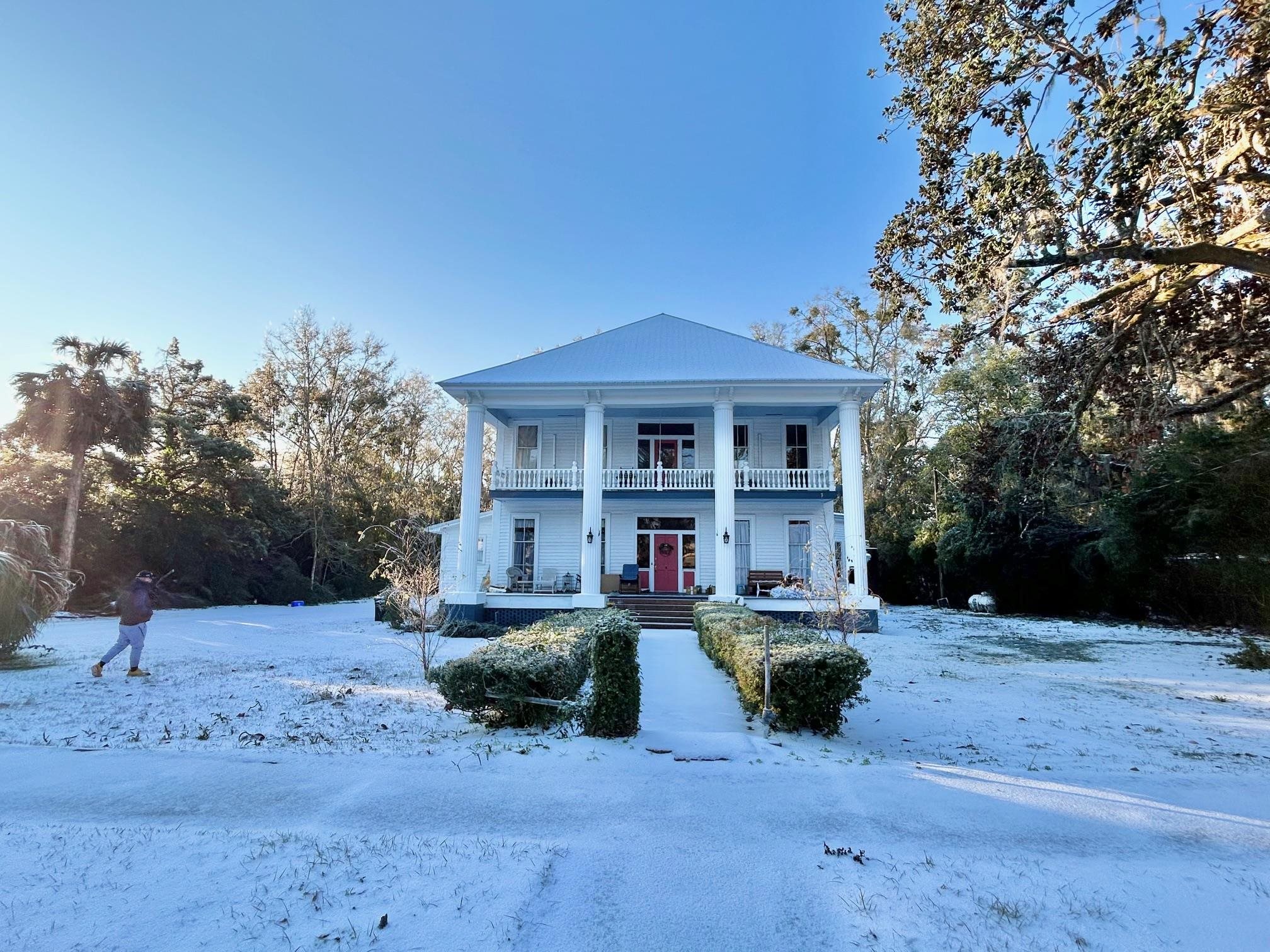 625 E Washington Street Unit: -