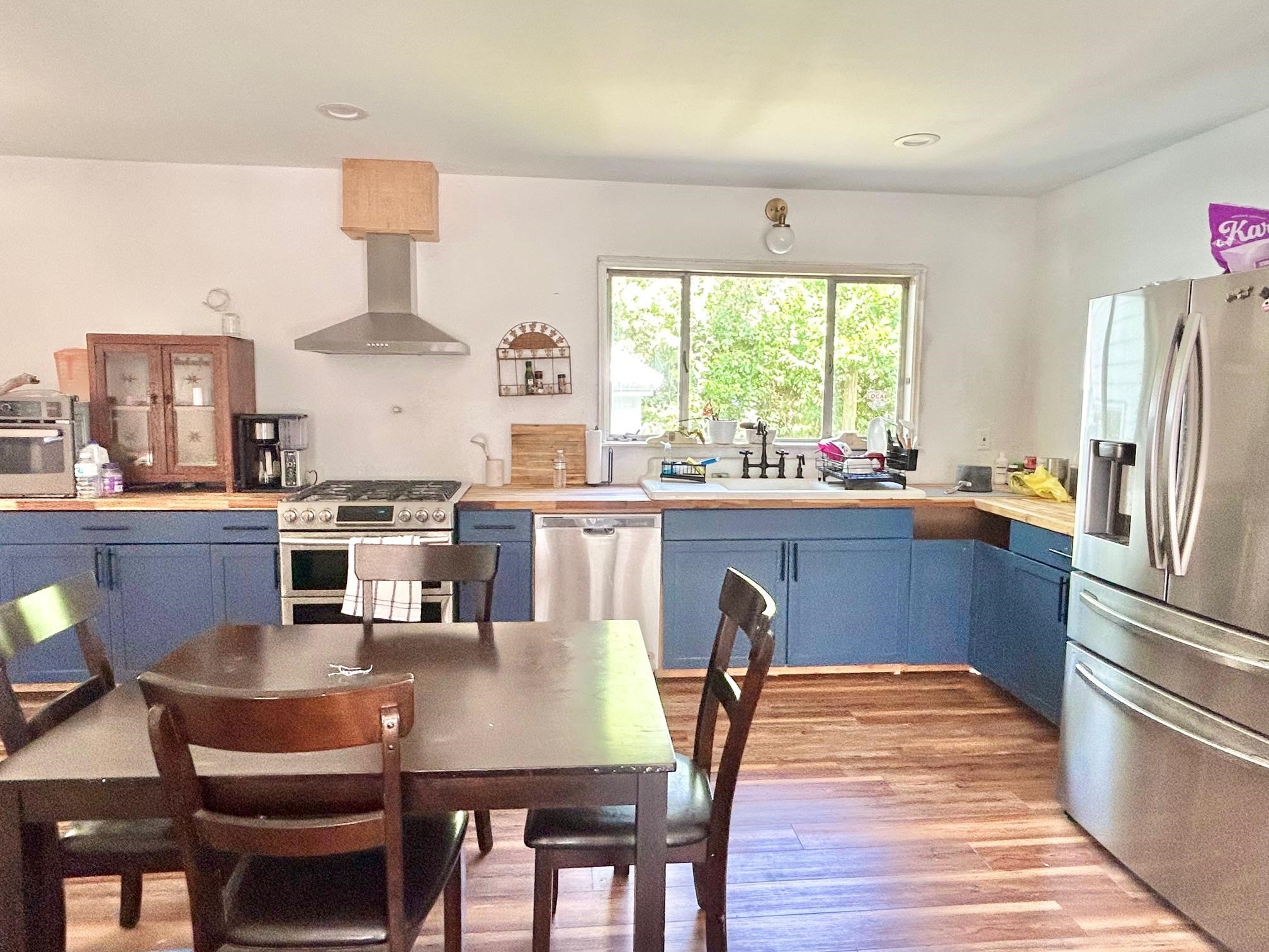 625 E Washington Street Unit: -