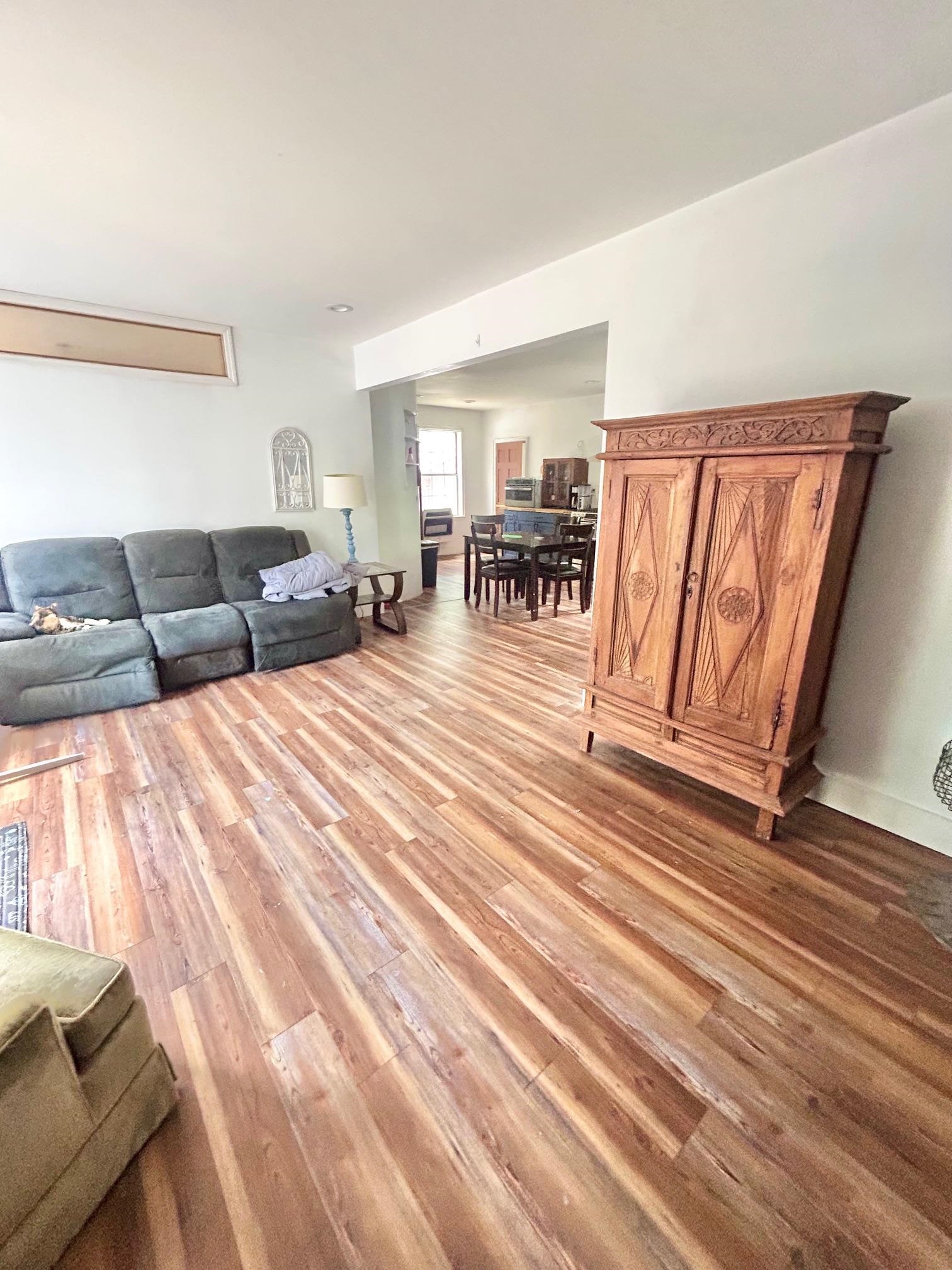 625 E Washington Street Unit: -