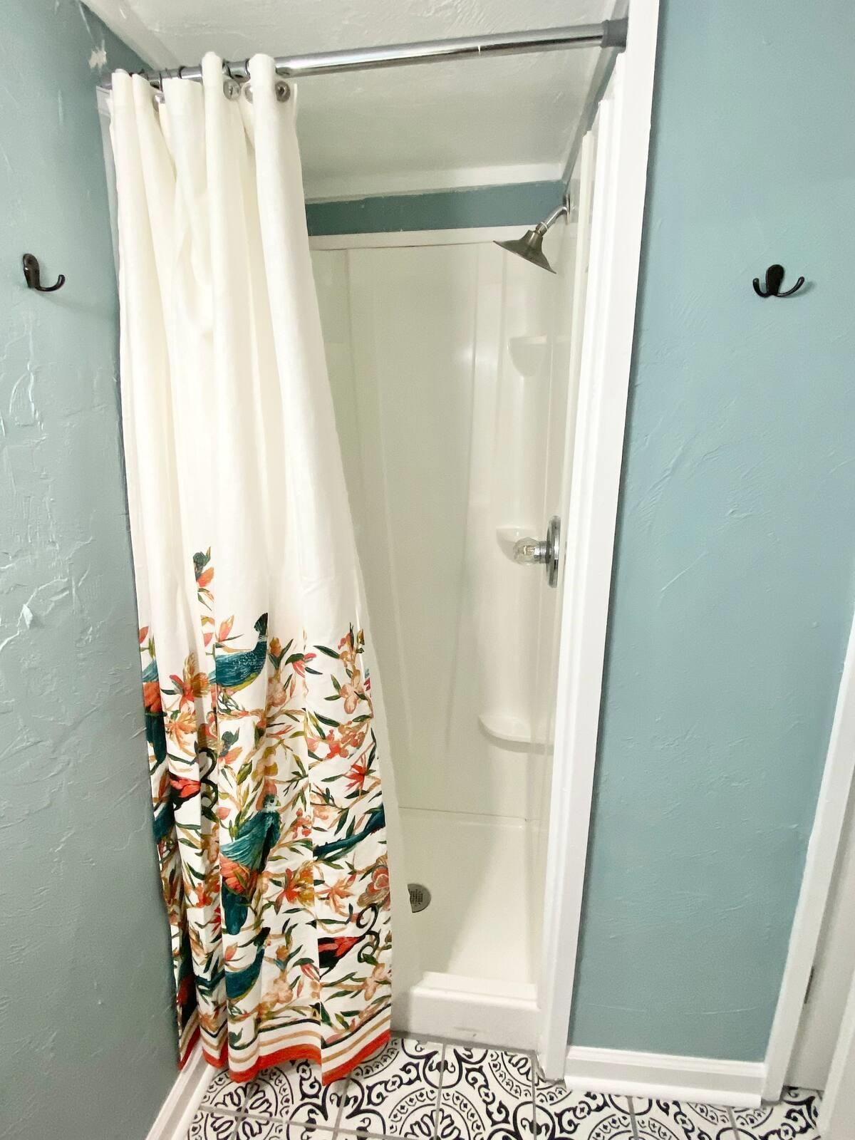 625 E Washington Street Unit: -