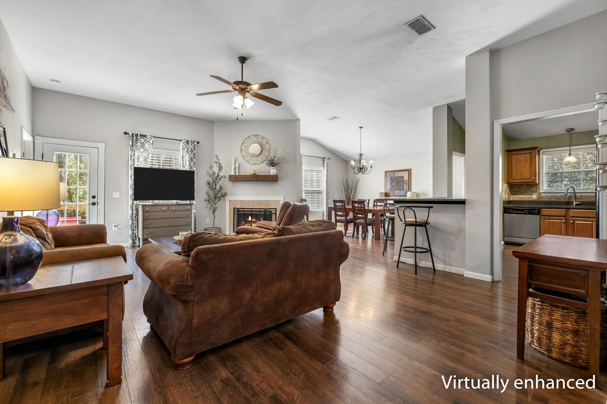 3463 Hawks Hill Trail