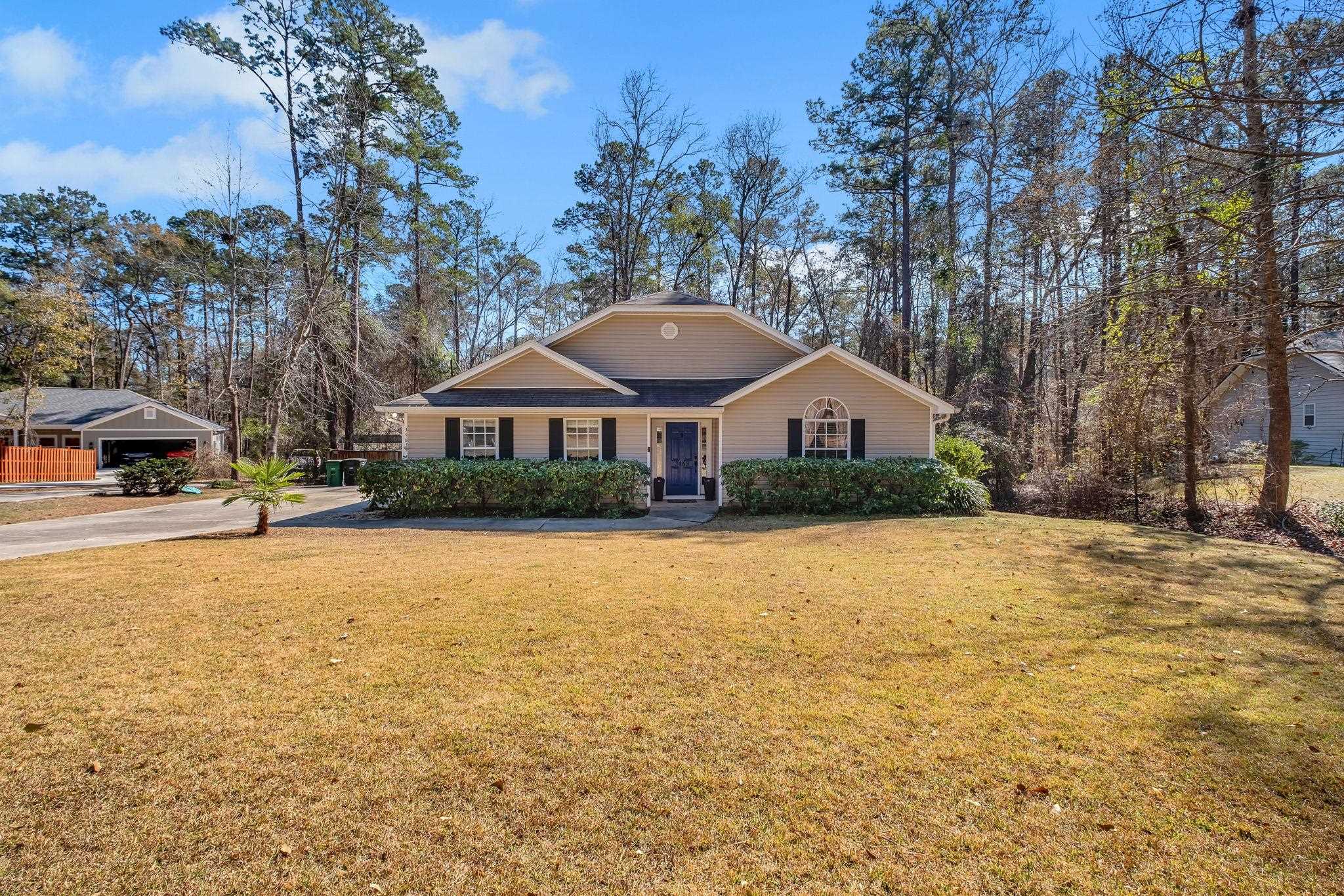 3463 Hawks Hill Trail