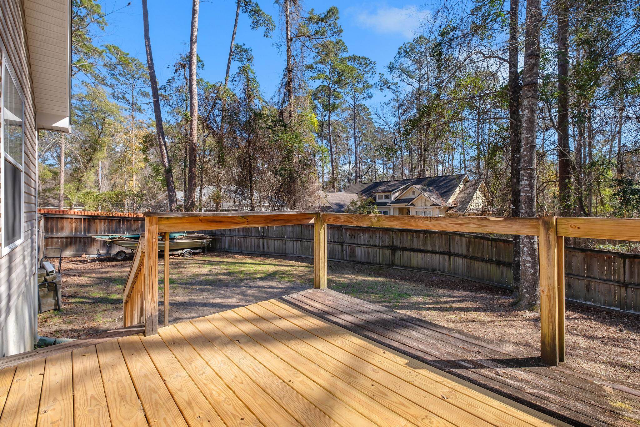 3463 Hawks Hill Trail