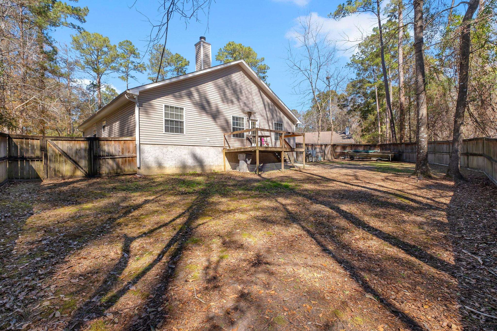 3463 Hawks Hill Trail
