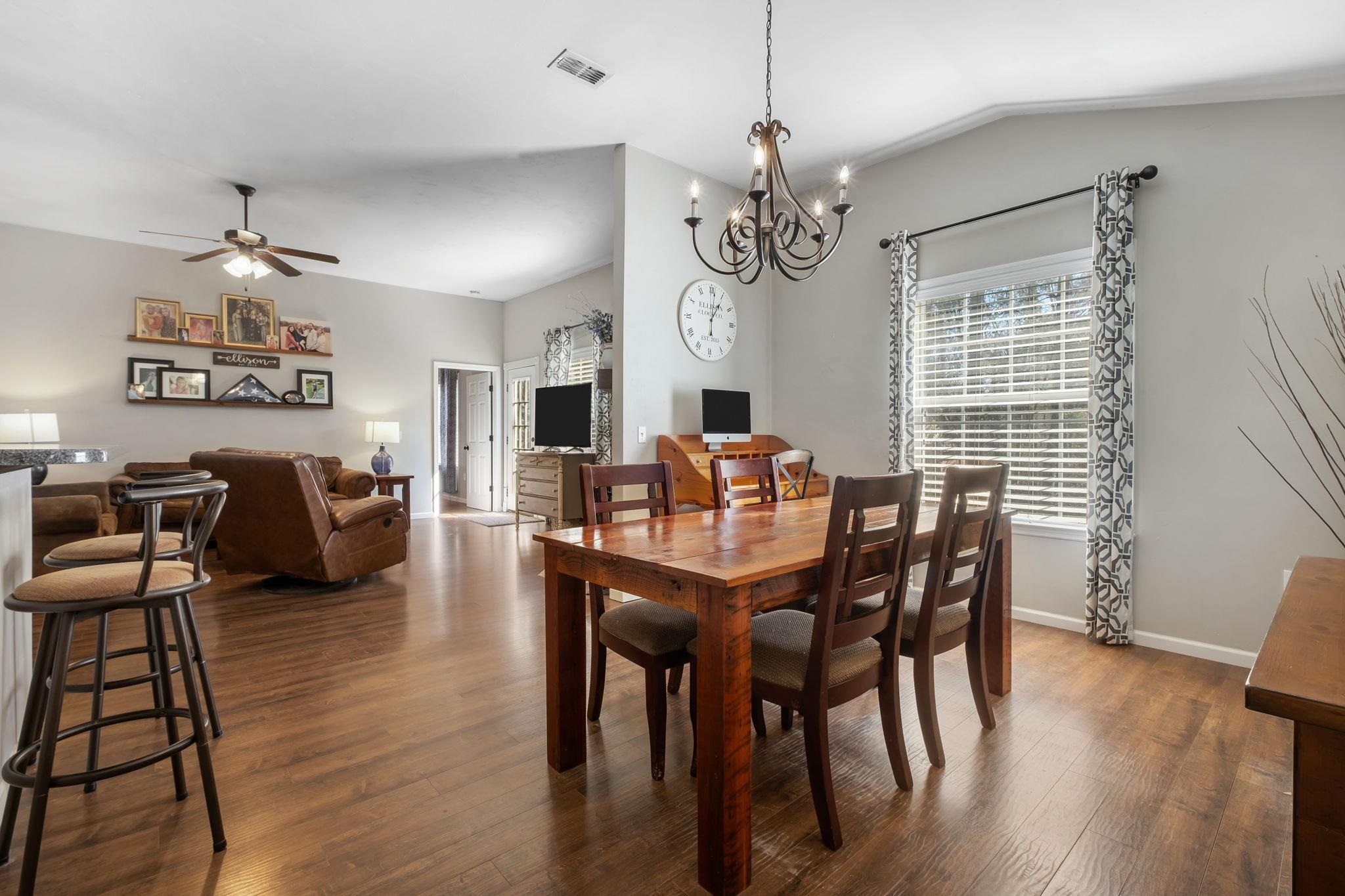 3463 Hawks Hill Trail