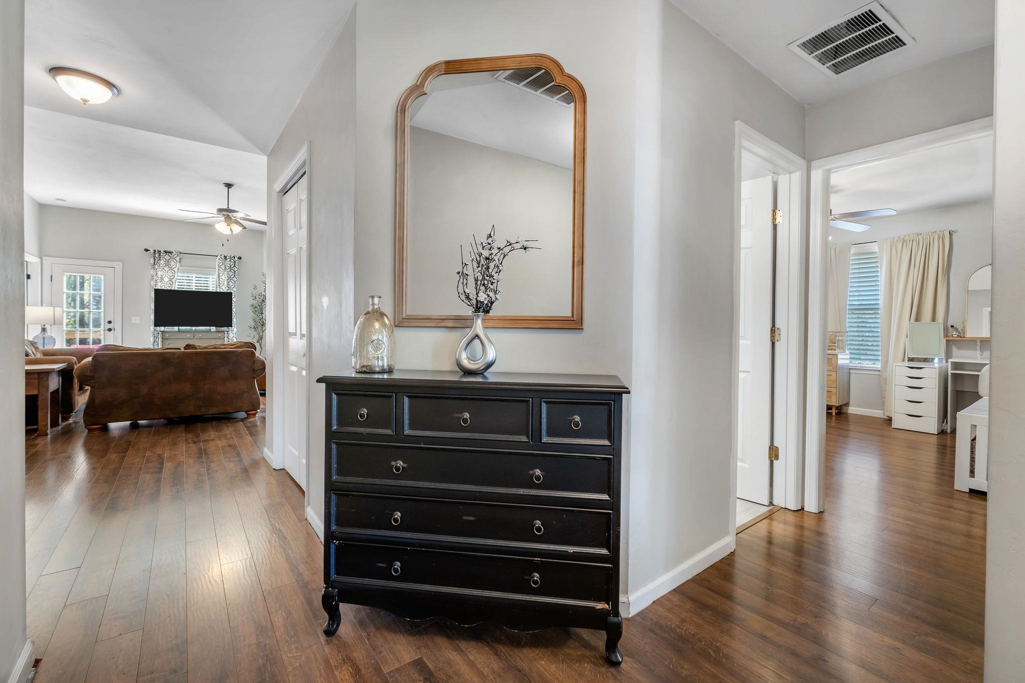 3463 Hawks Hill Trail