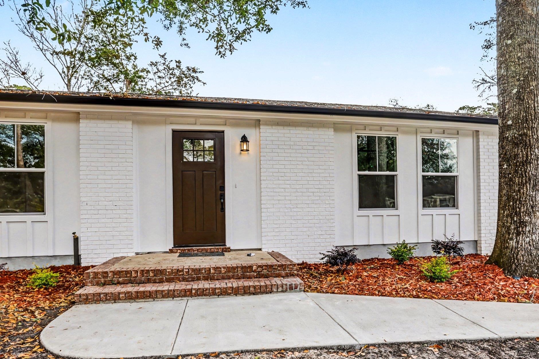 1927 Lawson Road
