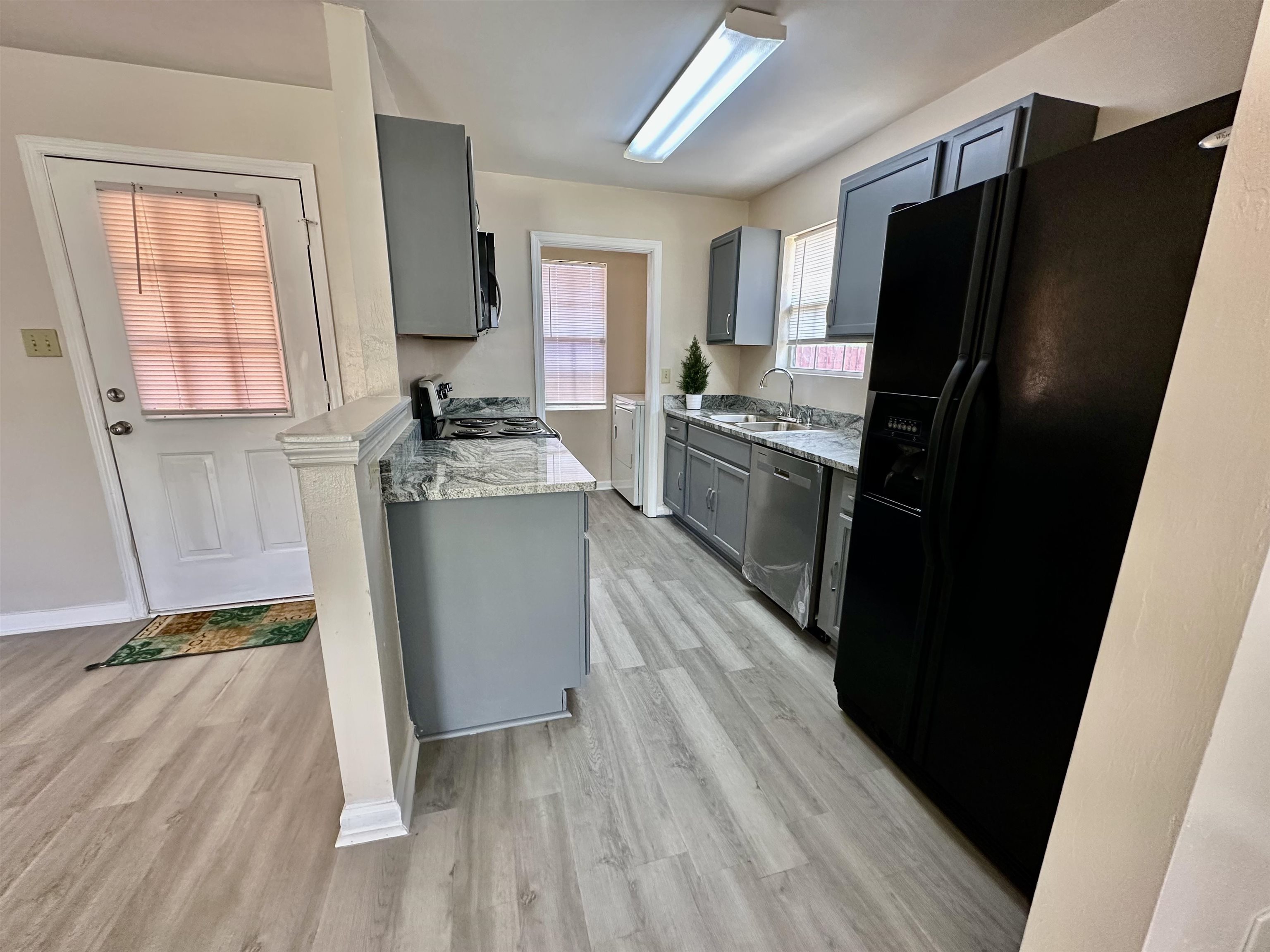 3178 N Ridge Unit: 1 & 2