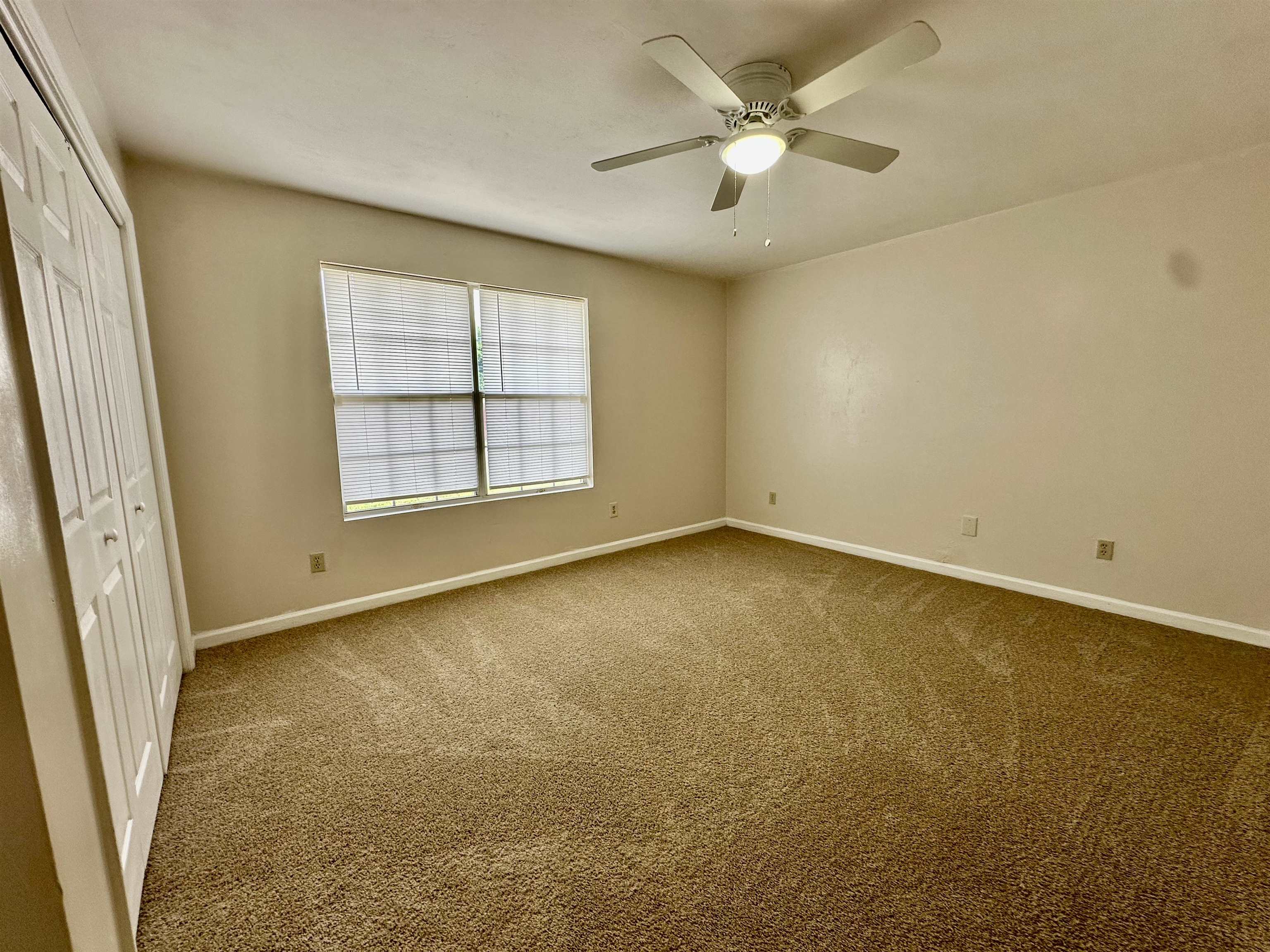 3178 N Ridge Unit: 1 & 2