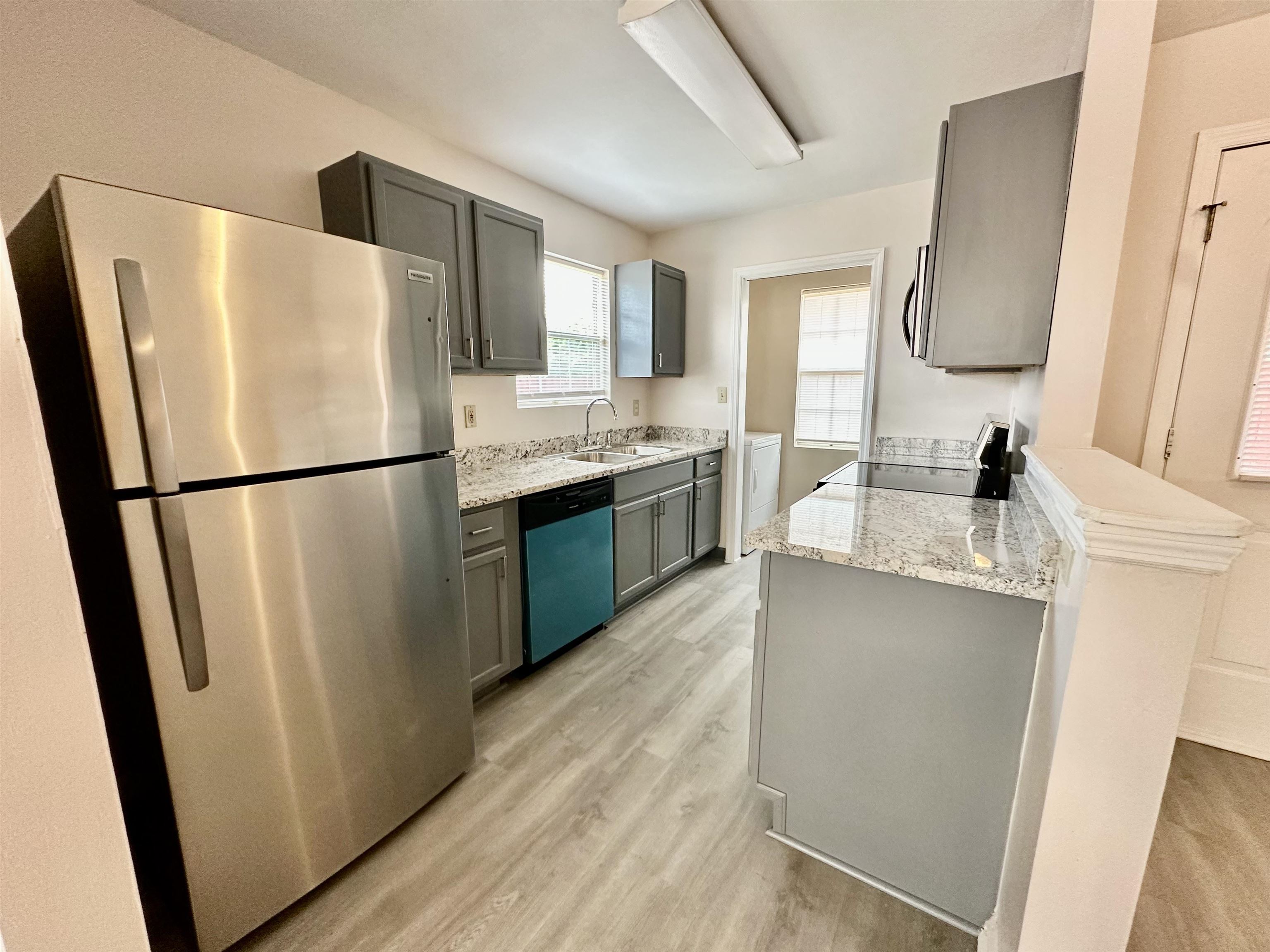 3178 N Ridge Unit: 1 & 2