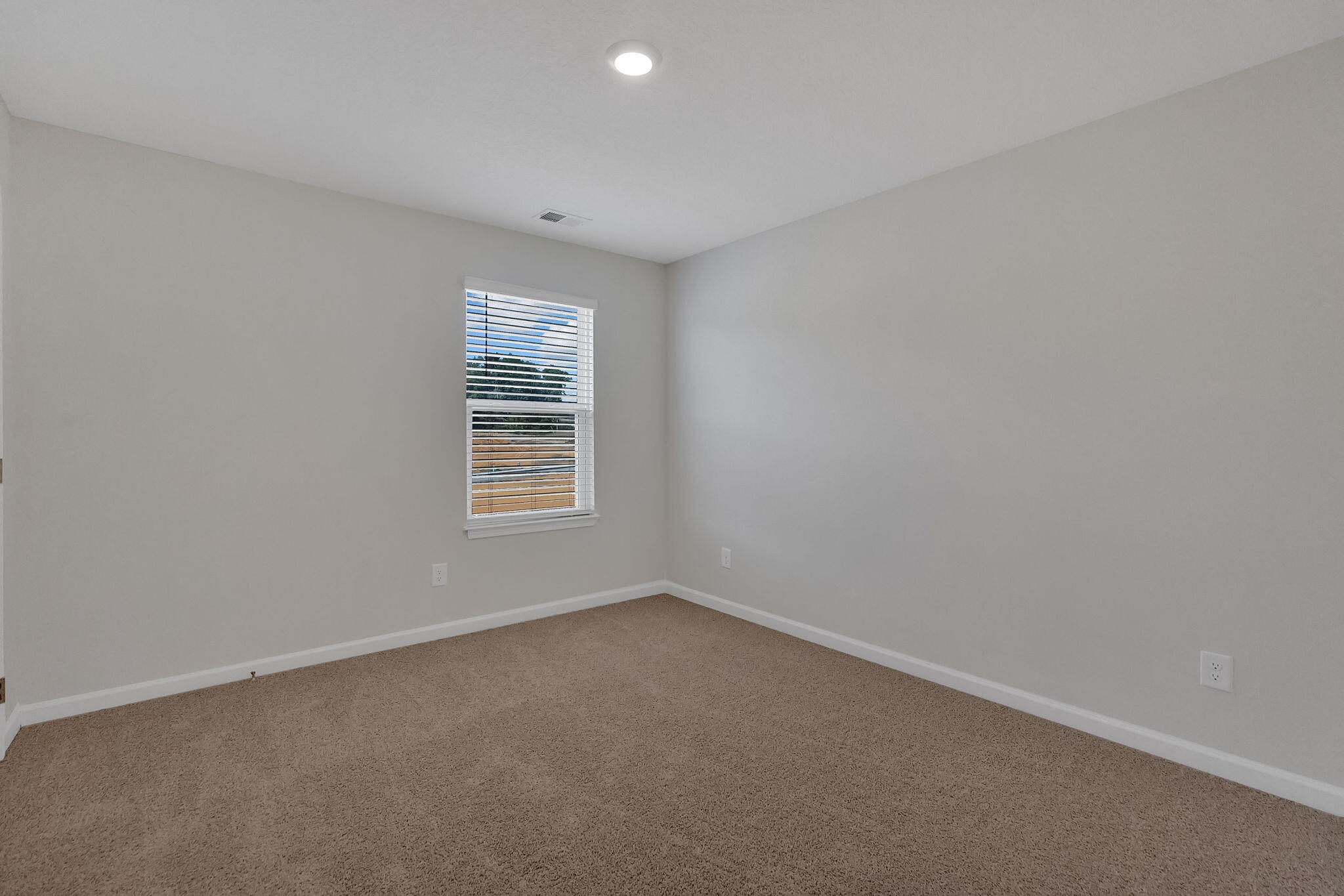 4007 Billie Lane Ne