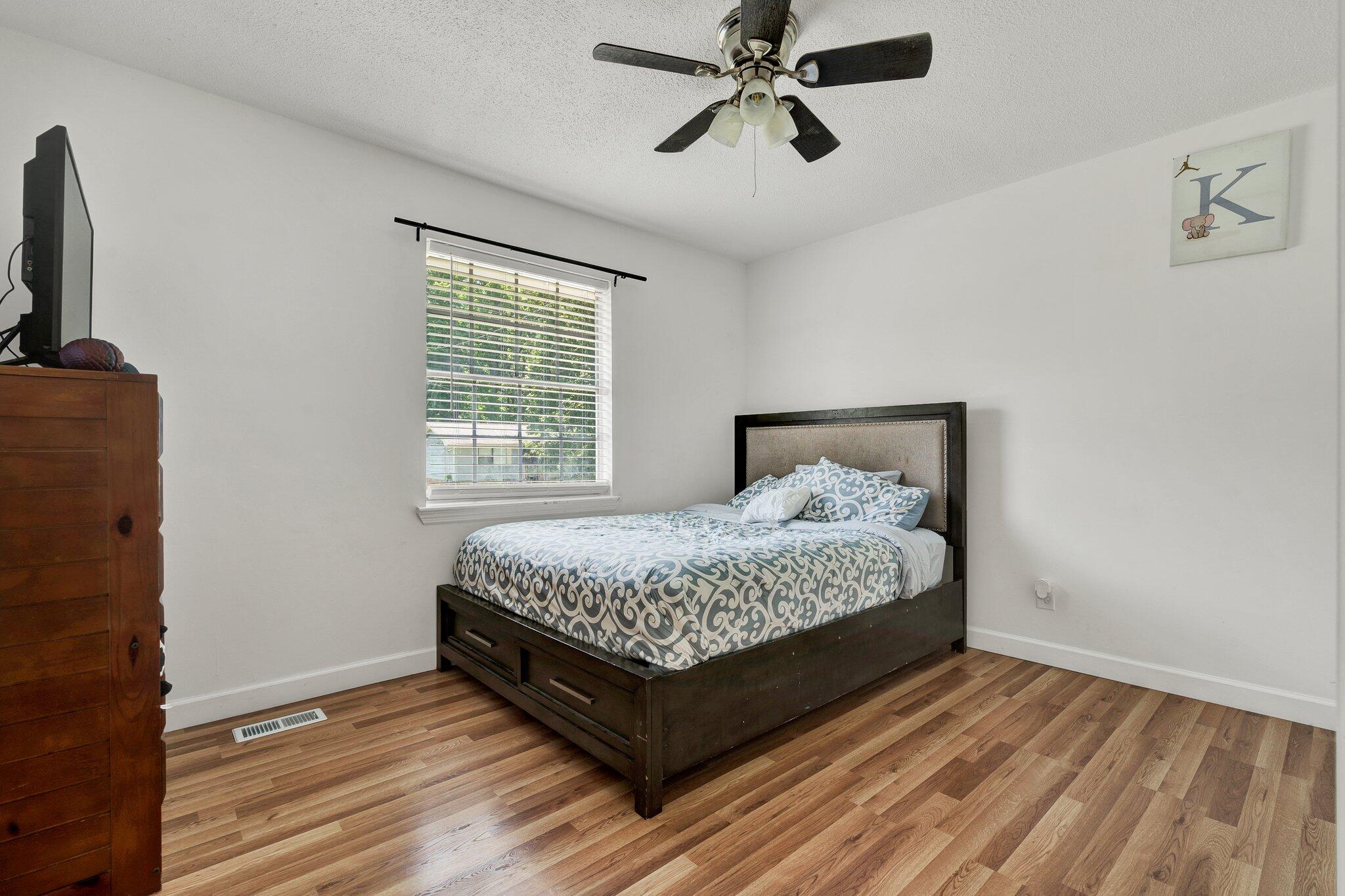 210 Bland Drive NE