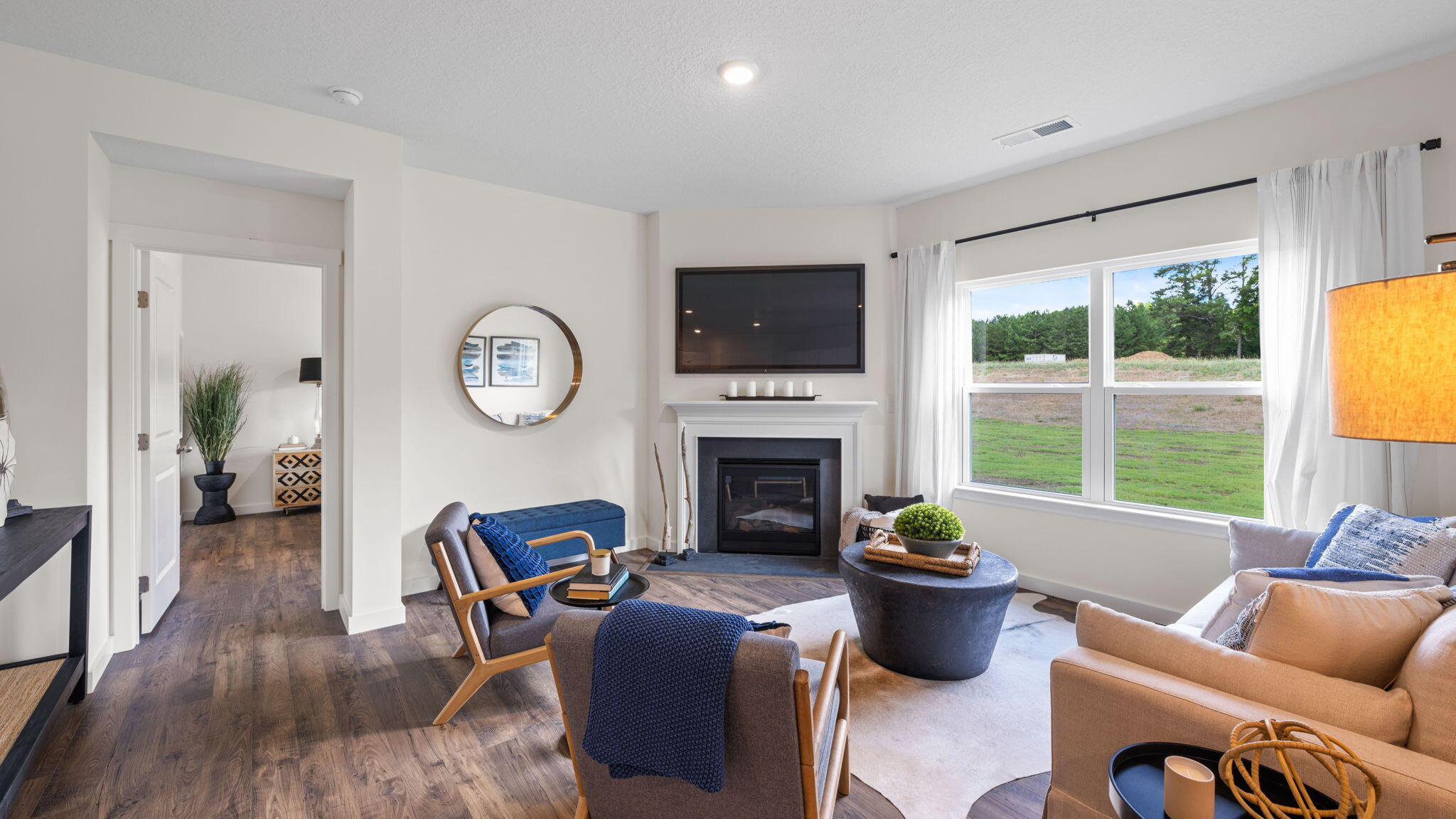 2205 Chelle Dr Ne