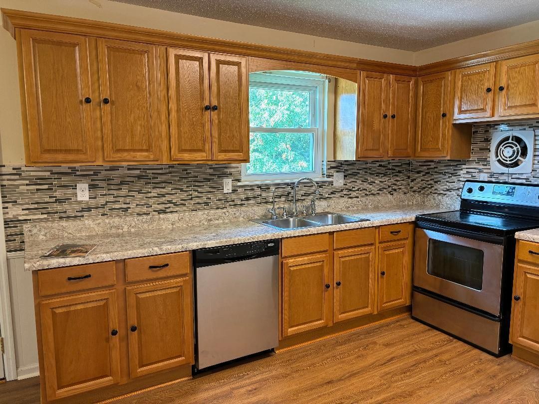 1407 Asterwood Lane, NW