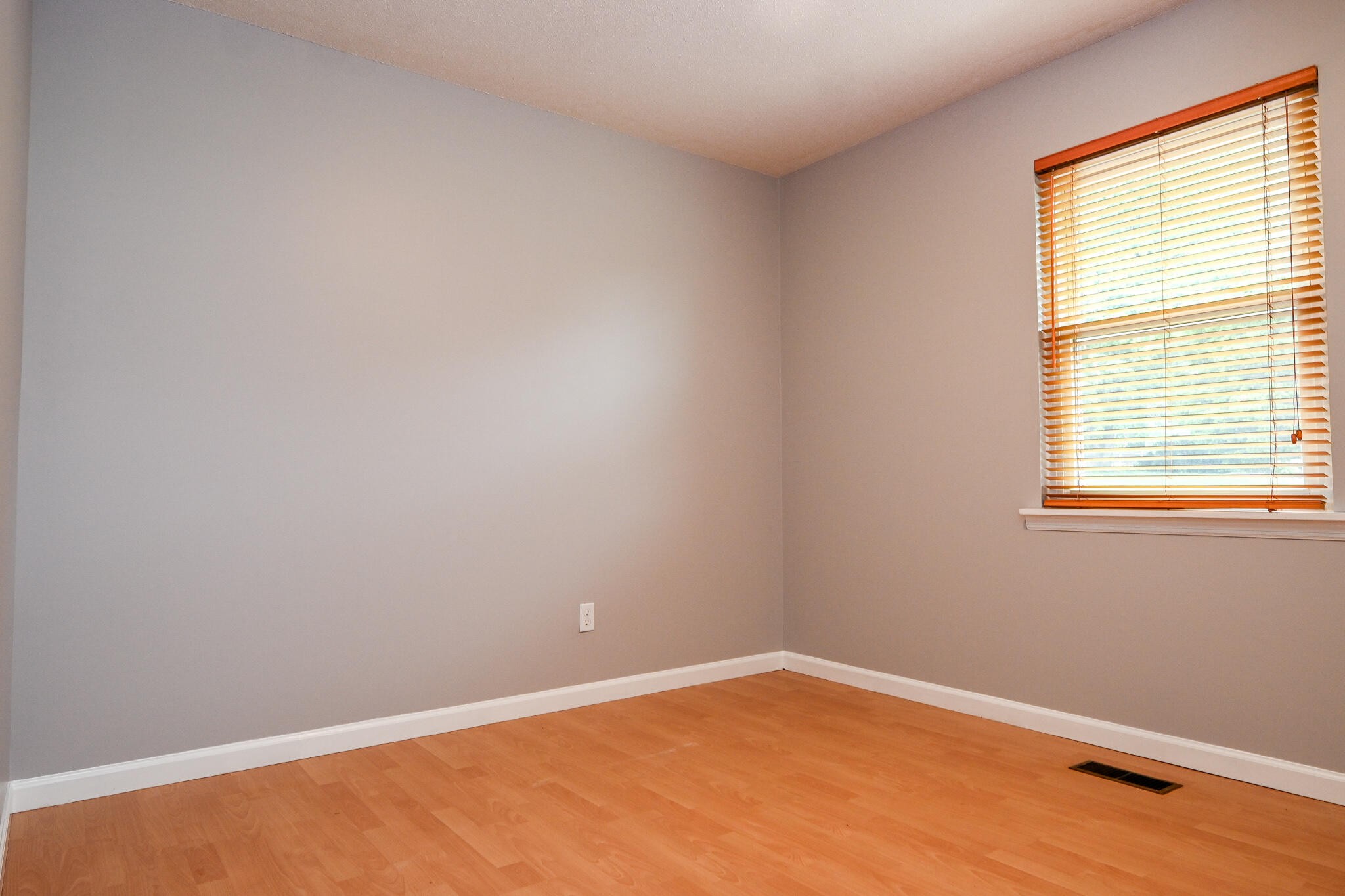 1407 Asterwood Lane, NW