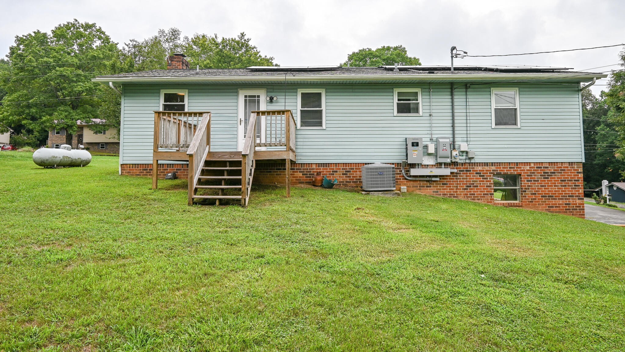1407 Asterwood Lane, NW