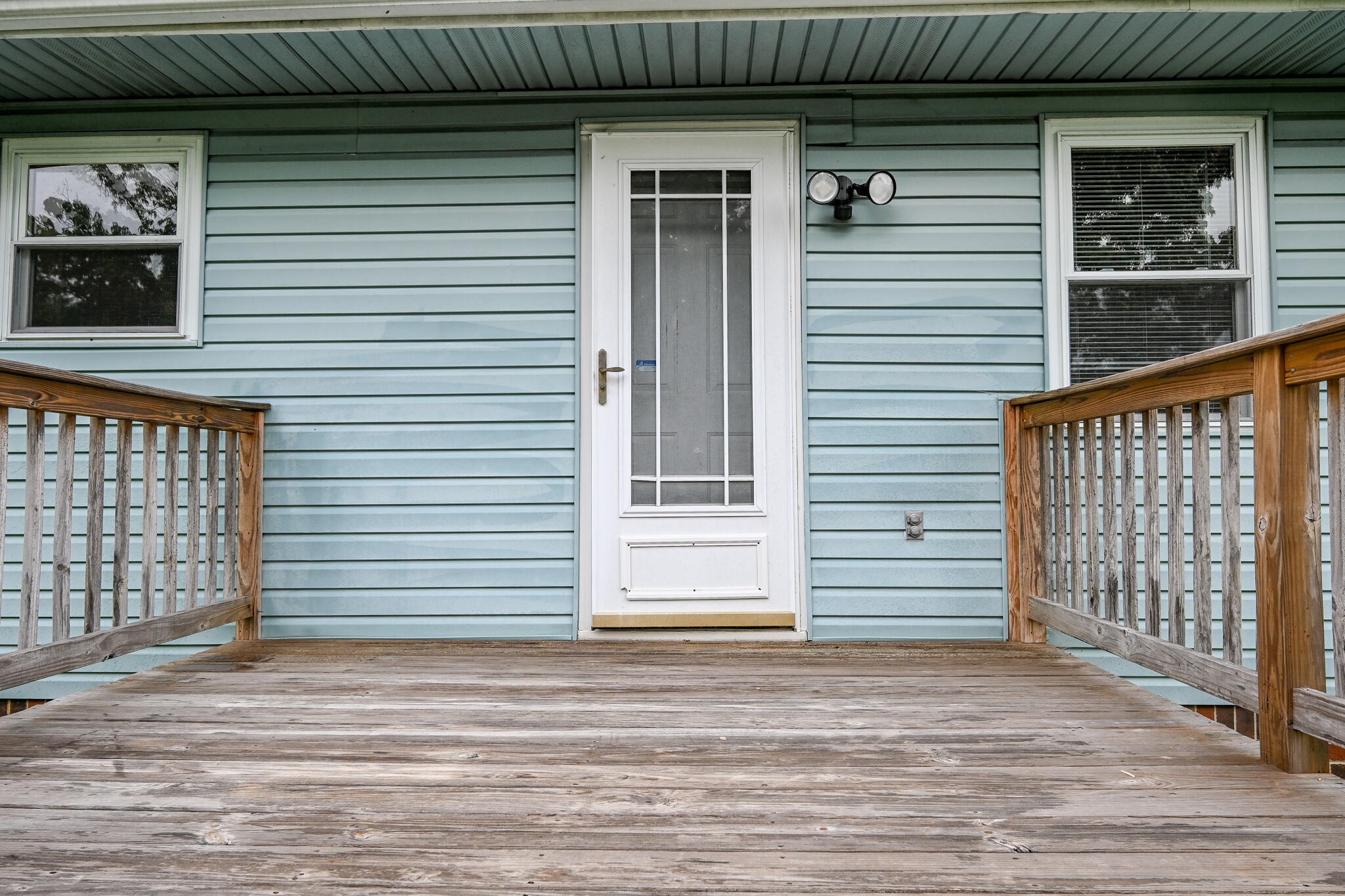 1407 Asterwood Lane, NW