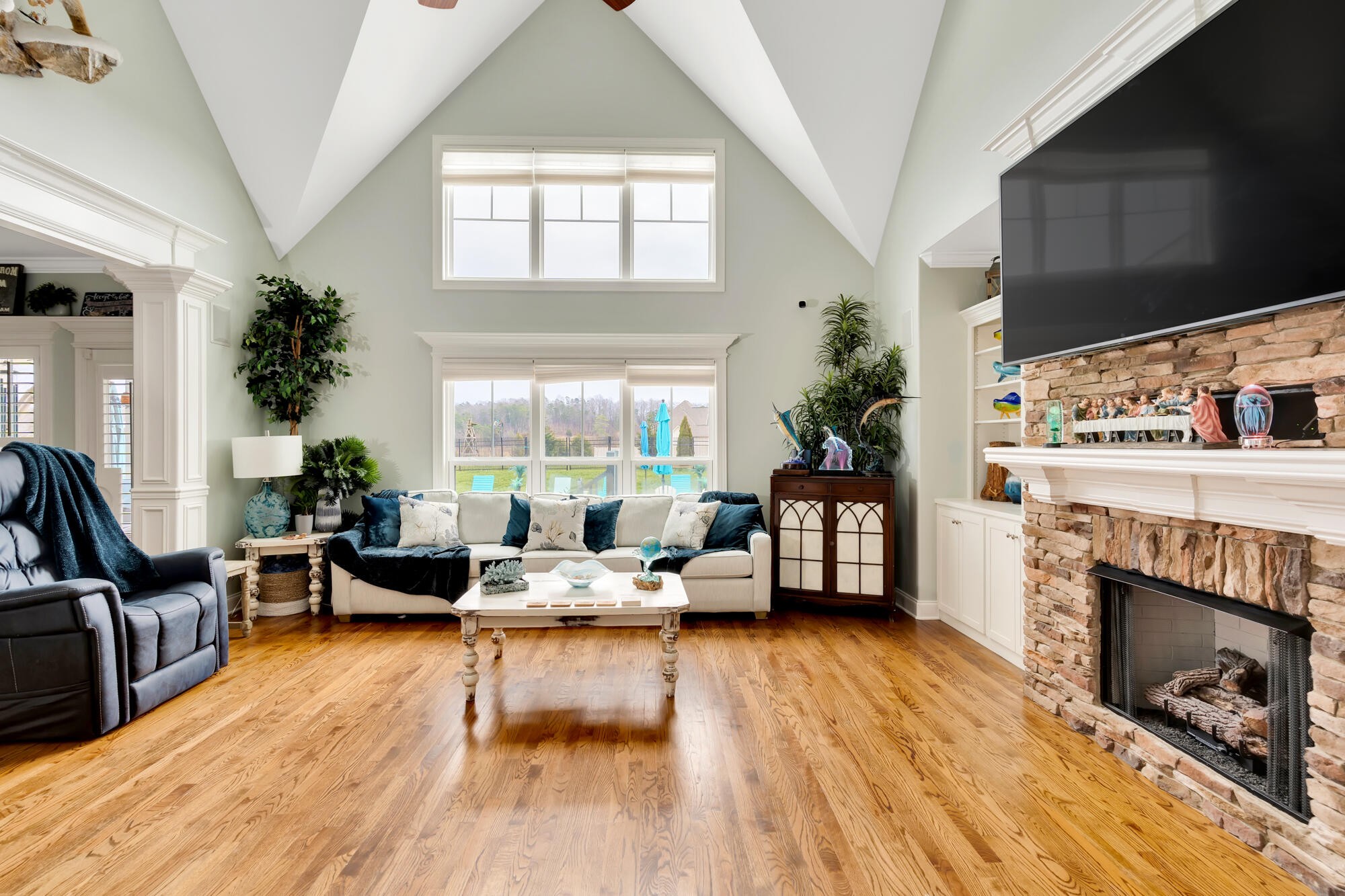 4506 Hope Ranch Drive
