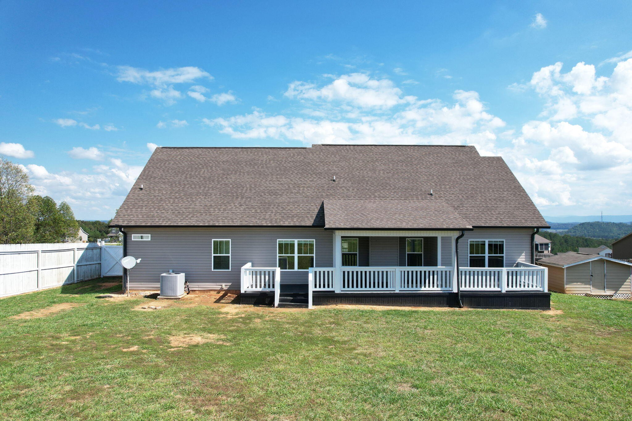 375 Talons Rdg Road, NW