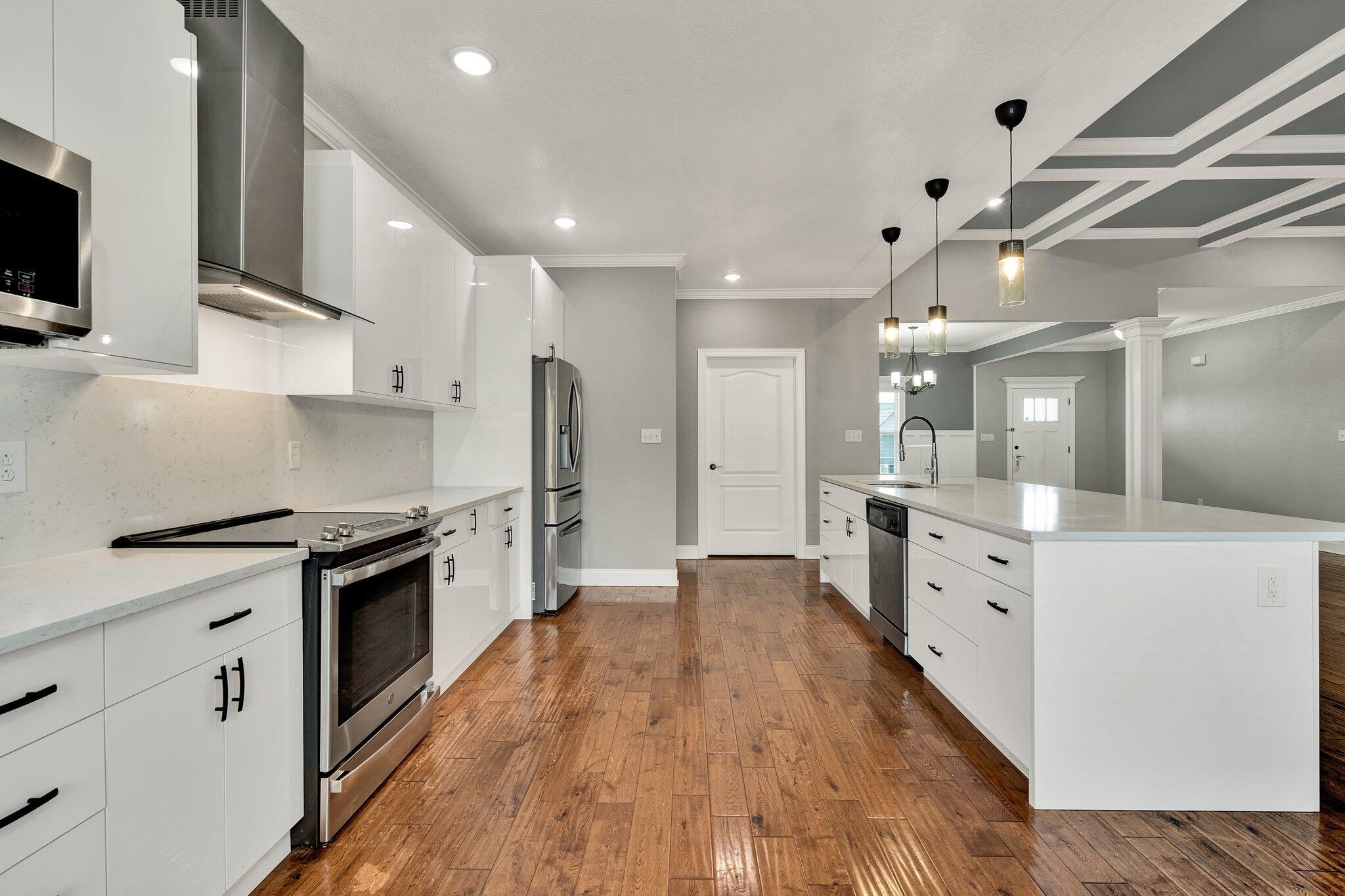 375 Talons Rdg Road, NW