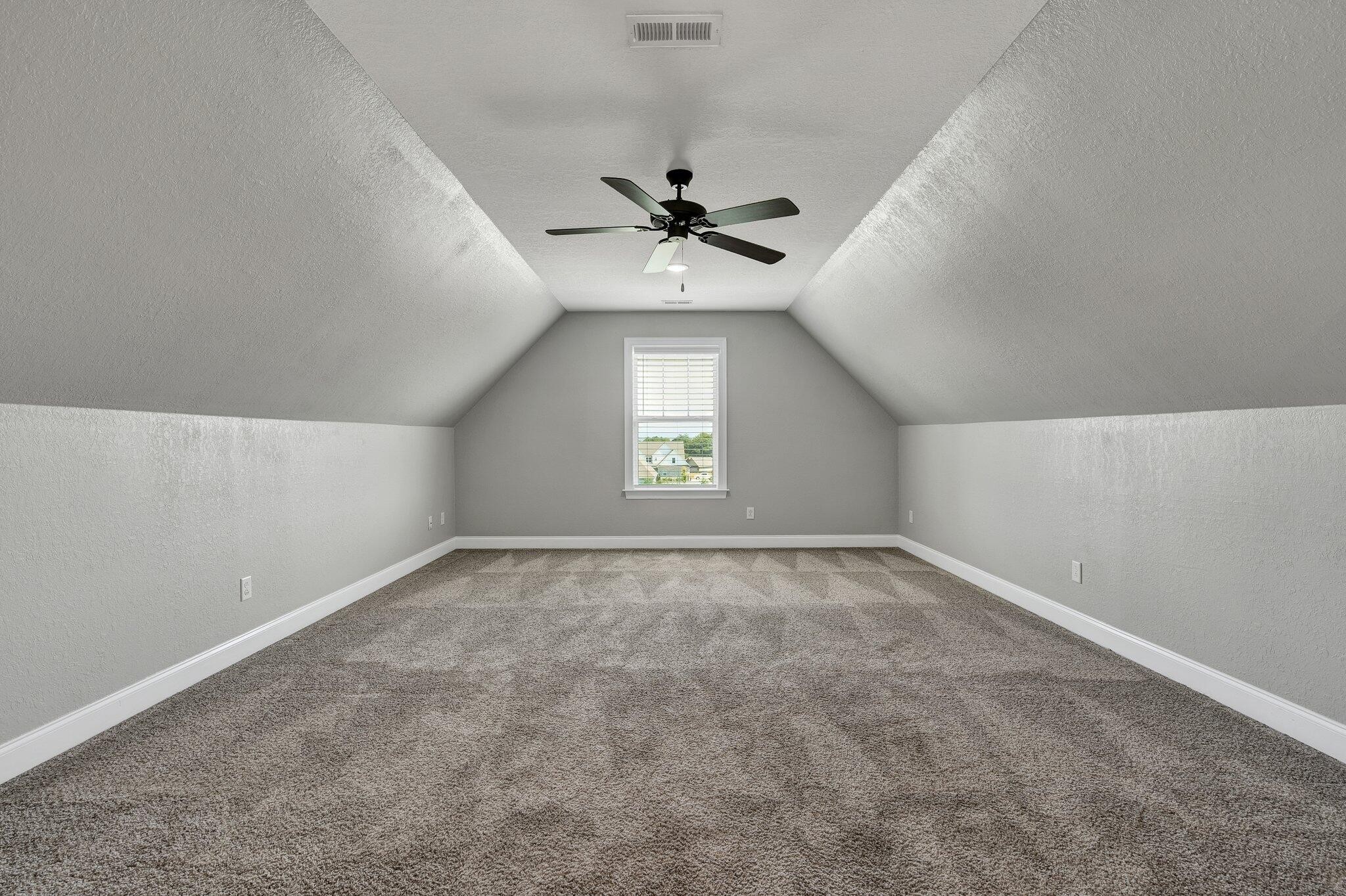 375 Talons Rdg Road, NW