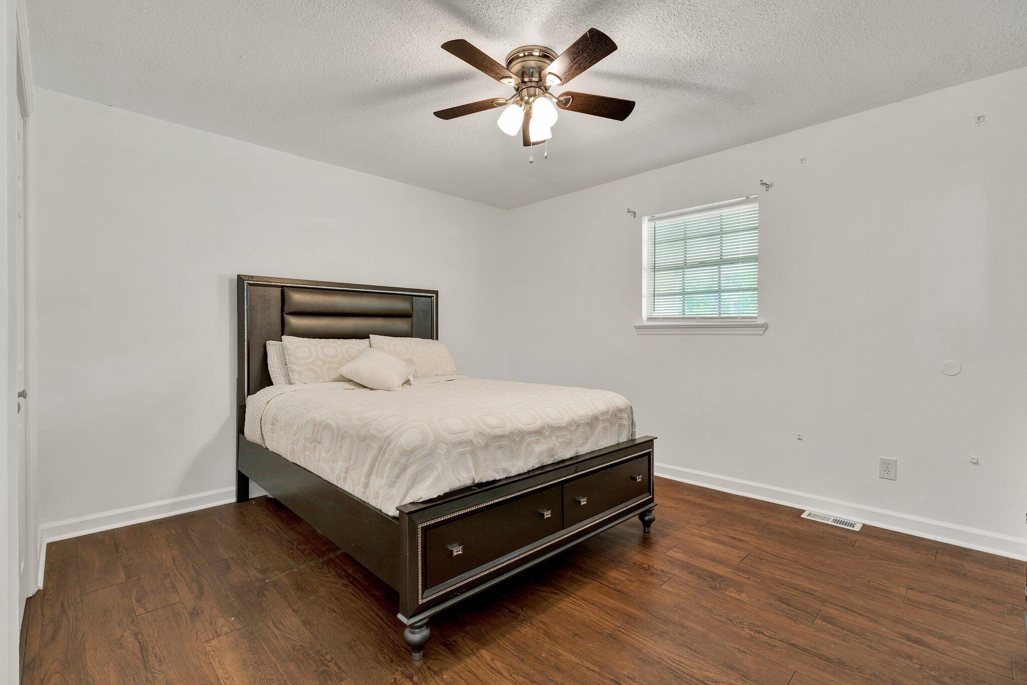 210 Bland Drive, NE