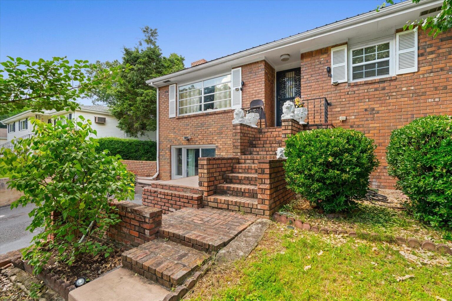 1339 Cloverdale Circle