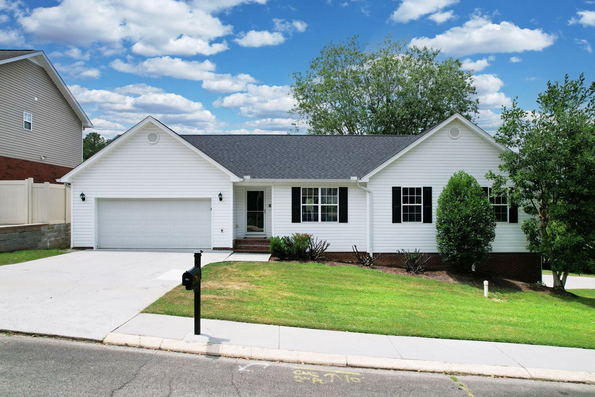 441 Barberry Drive, NW