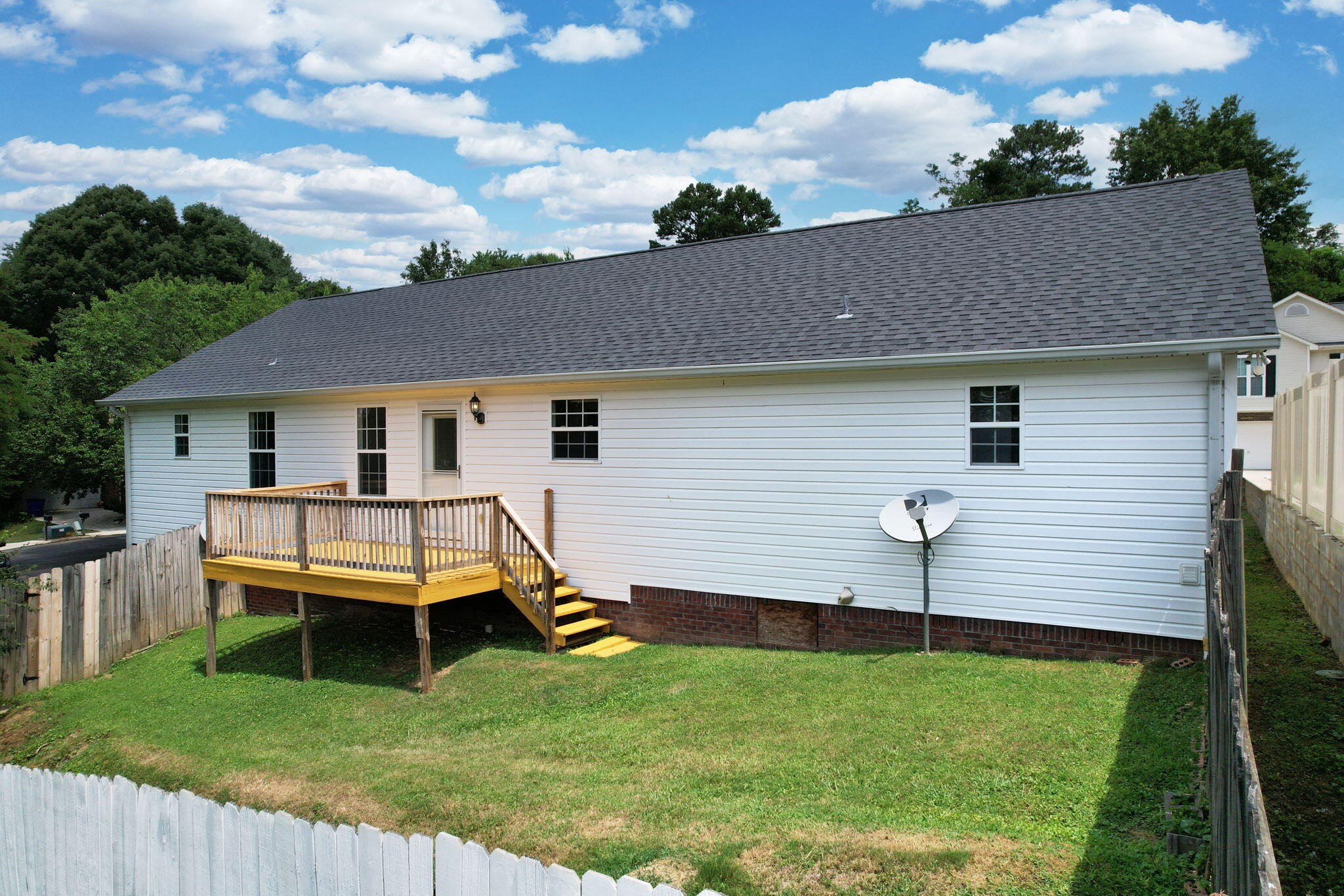 441 Barberry Drive, NW