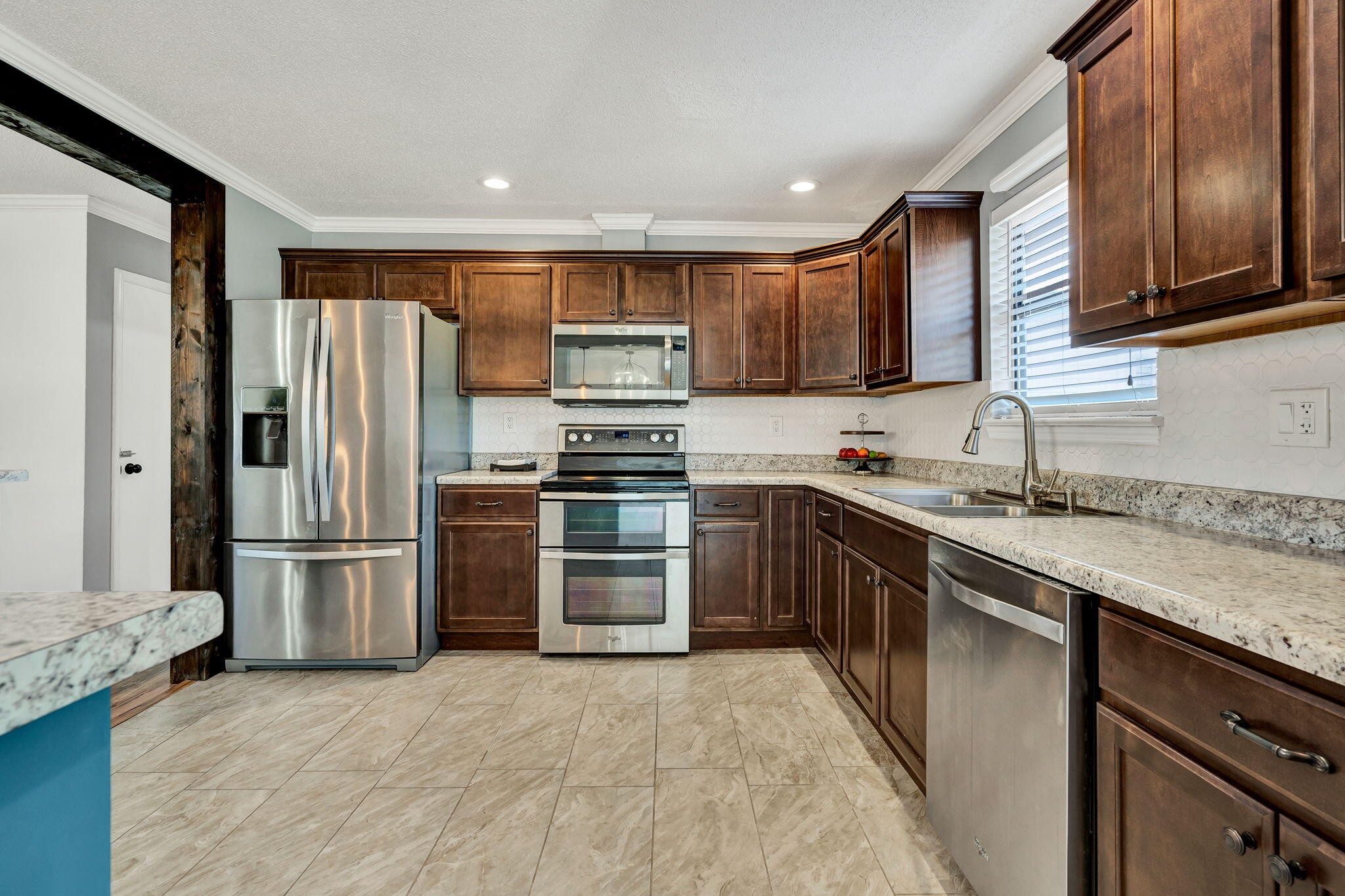 4934 Cindy Circle, NW