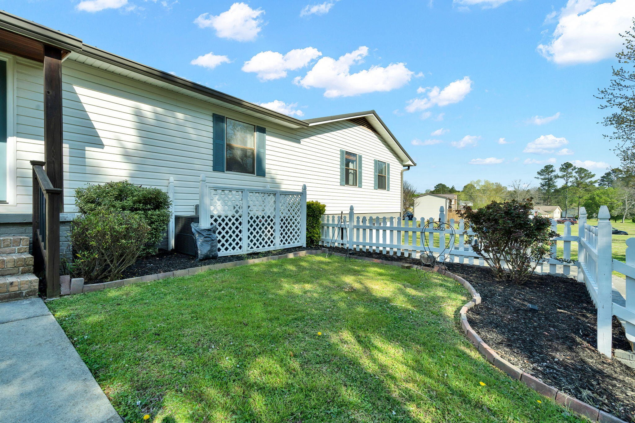 4934 Cindy Circle, NW