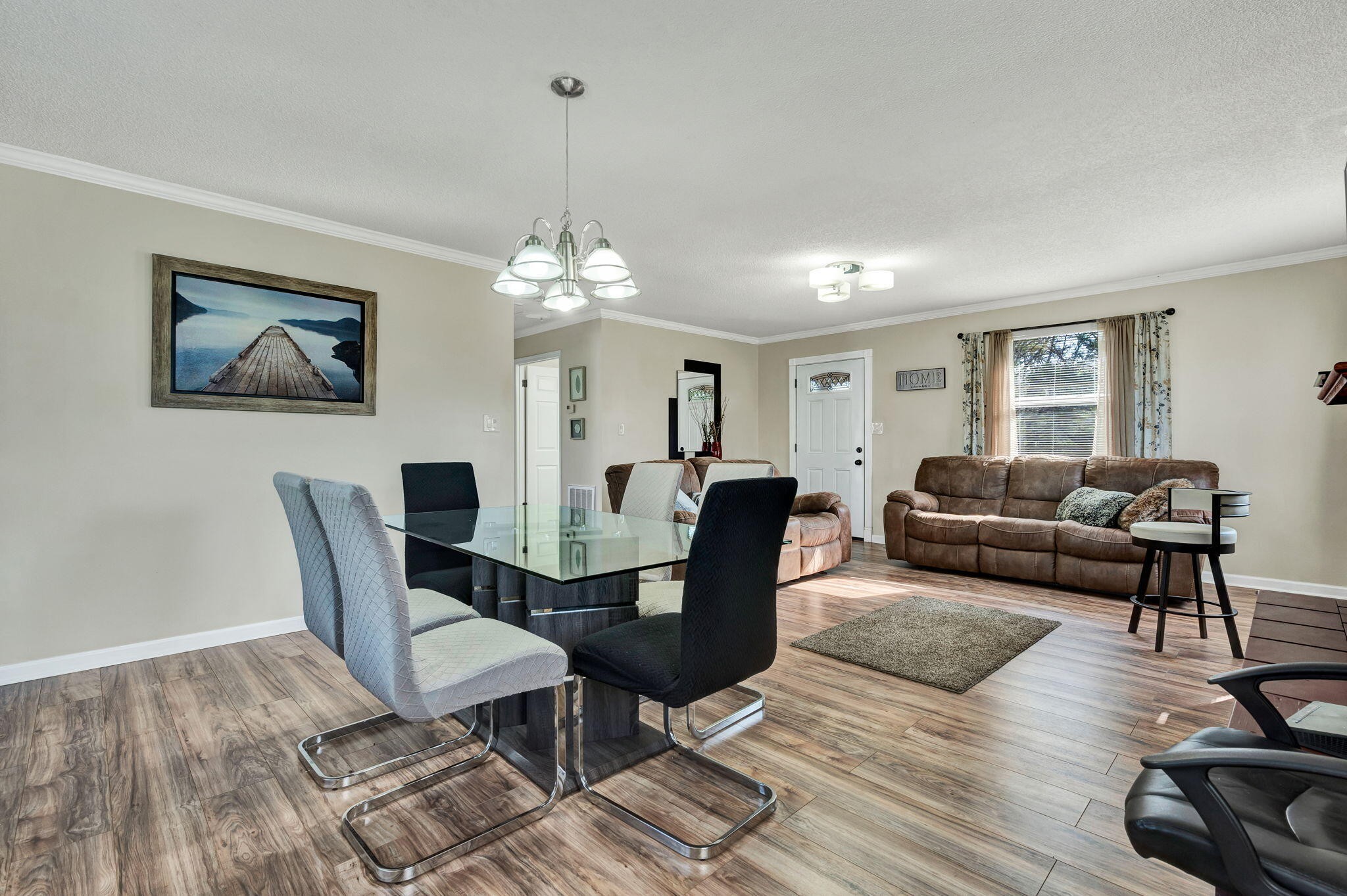 4934 Cindy Circle, NW