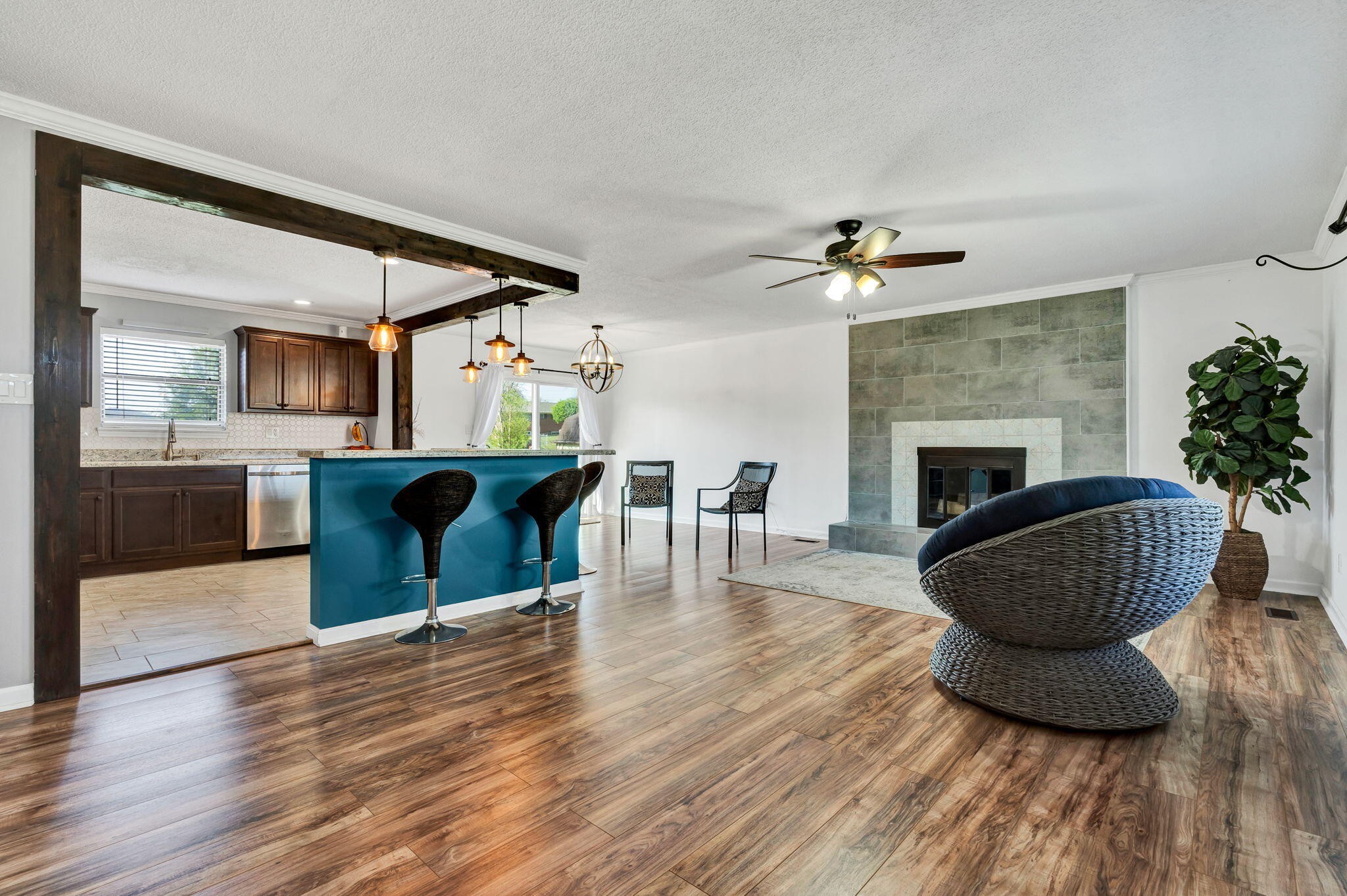 4934 Cindy Circle, NW