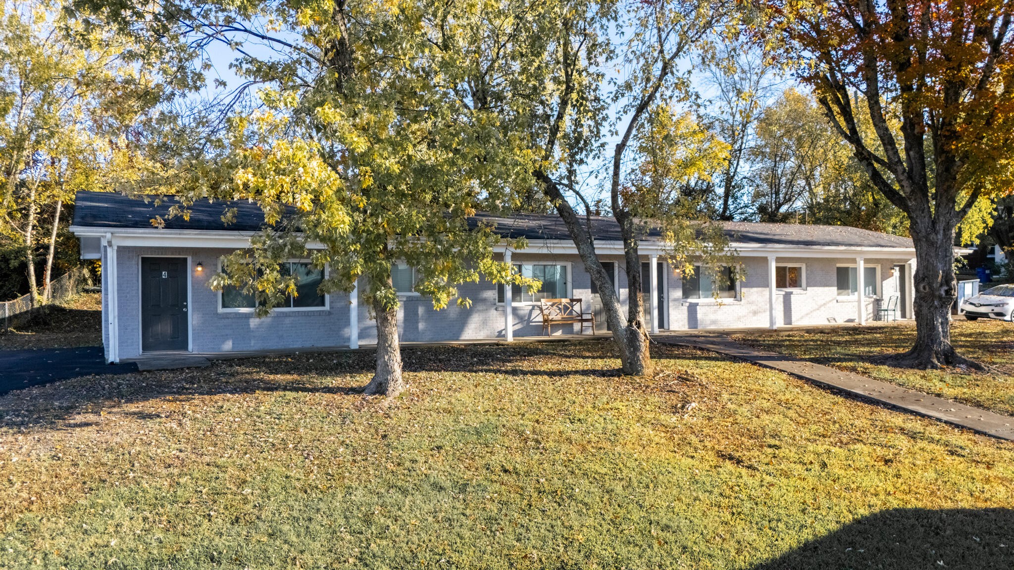 402 Inman Street, W