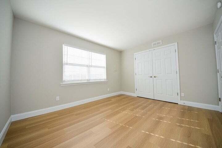 236 Kile Lake Lane, SE