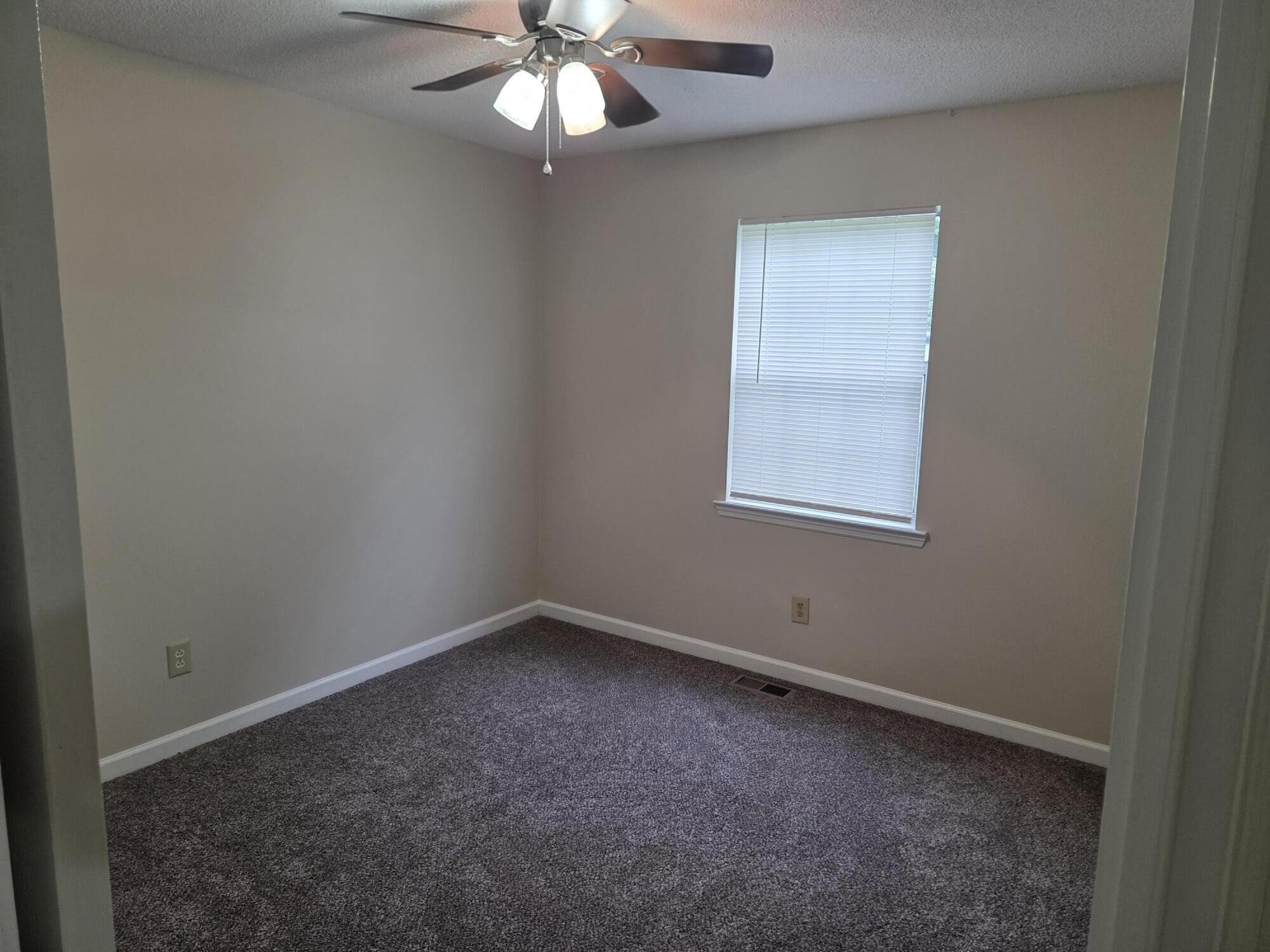 2830 Rogers Drive, SE